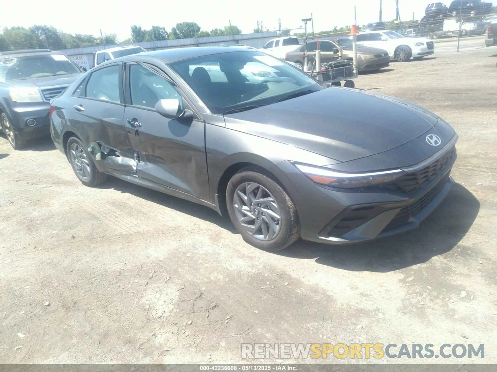 1 Photograph of a damaged car KMHLM4DG9RU815492 HYUNDAI ELANTRA 2024