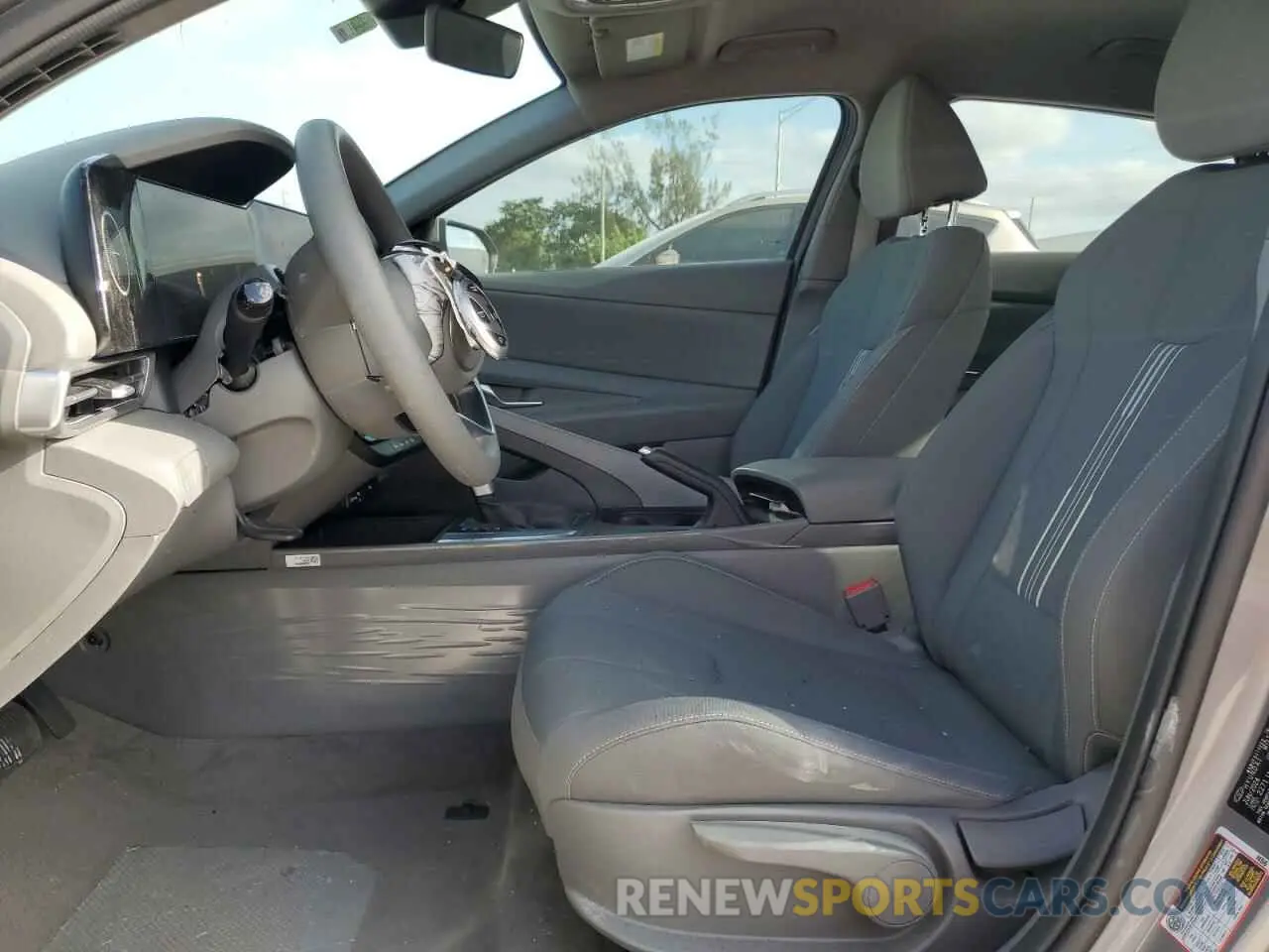 7 Photograph of a damaged car KMHLM4DG9RU832826 HYUNDAI ELANTRA 2024