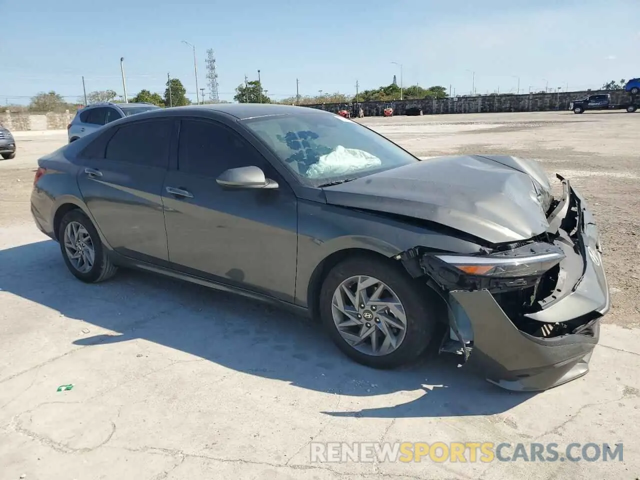 4 Photograph of a damaged car KMHLM4DGXRU636006 HYUNDAI ELANTRA 2024