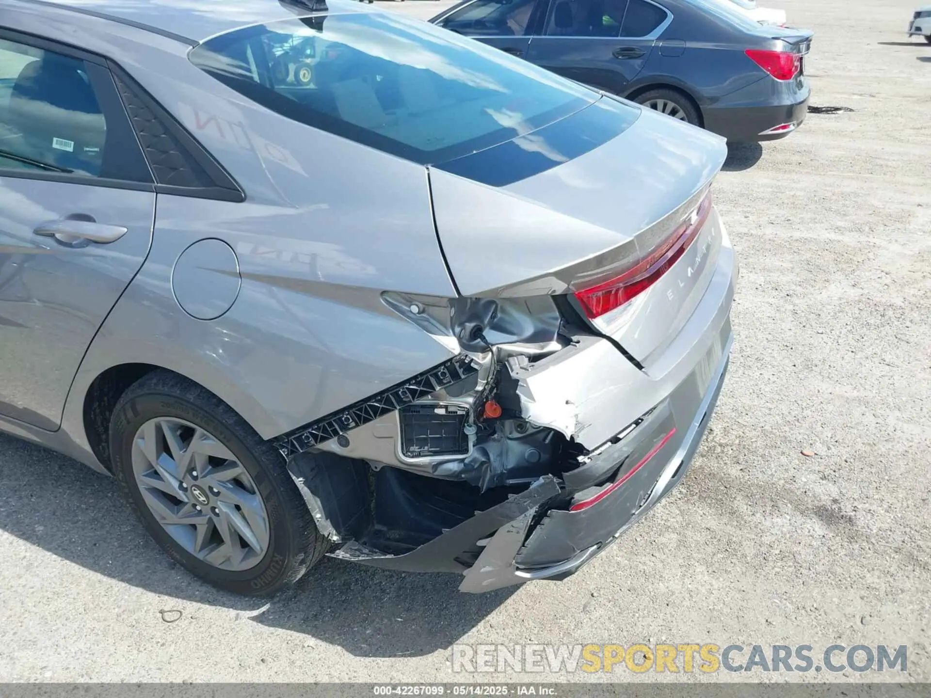 6 Photograph of a damaged car KMHLM4DGXRU661519 HYUNDAI ELANTRA 2024