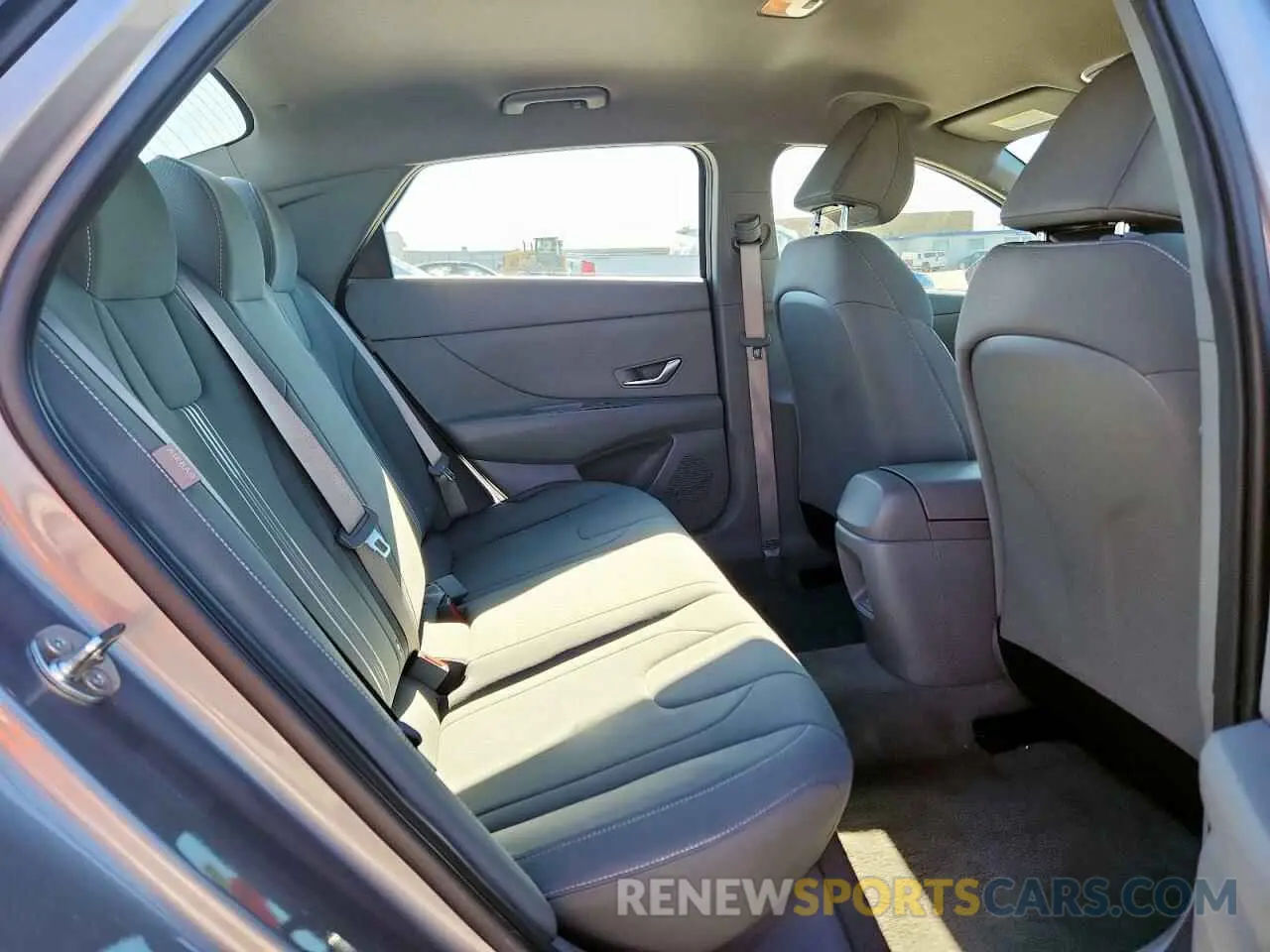 10 Photograph of a damaged car KMHLM4DGXRU691605 HYUNDAI ELANTRA 2024