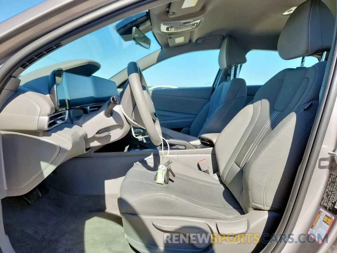 7 Photograph of a damaged car KMHLM4DGXRU691605 HYUNDAI ELANTRA 2024