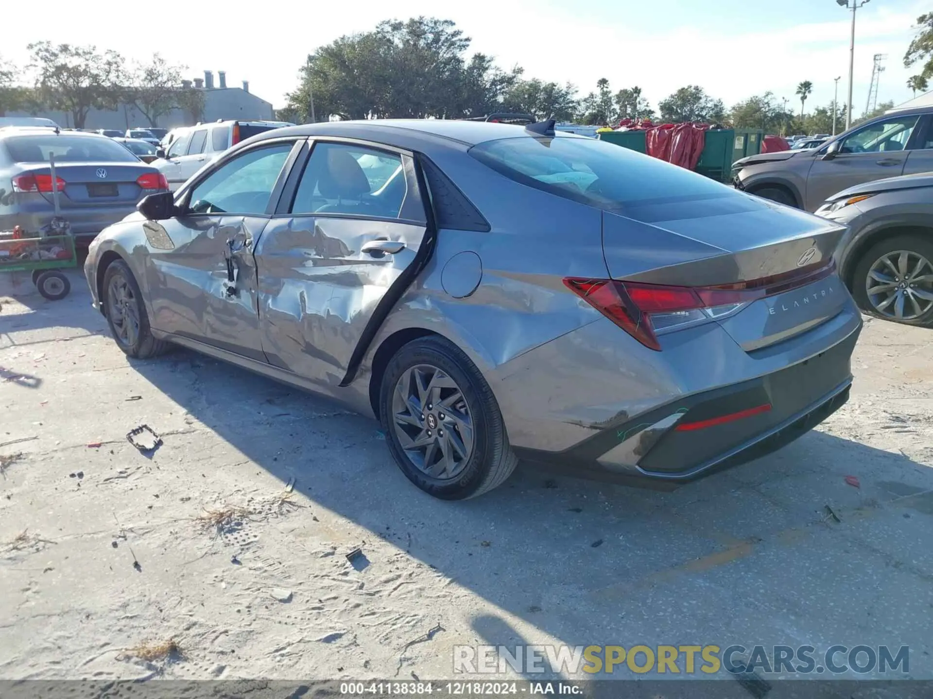 3 Photograph of a damaged car KMHLM4DGXRU753682 HYUNDAI ELANTRA 2024