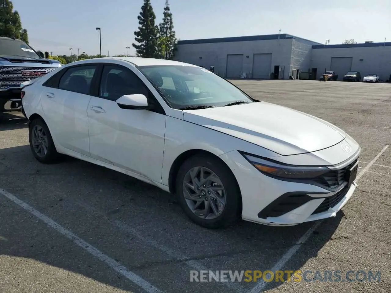 4 Photograph of a damaged car KMHLM4DGXRU779098 HYUNDAI ELANTRA 2024