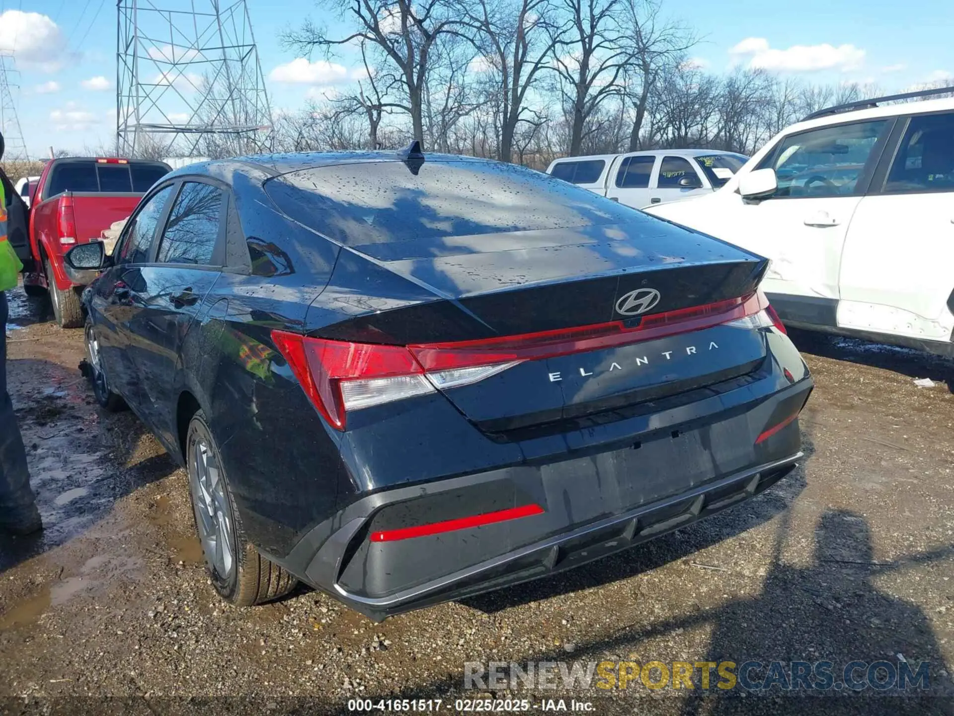 3 Photograph of a damaged car KMHLM4DGXRU784172 HYUNDAI ELANTRA 2024