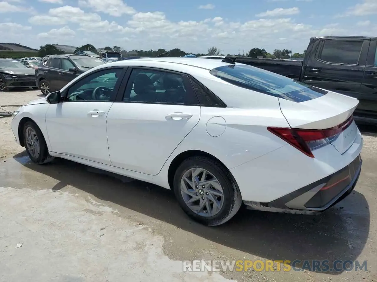 2 Photograph of a damaged car KMHLM4DGXRU798539 HYUNDAI ELANTRA 2024