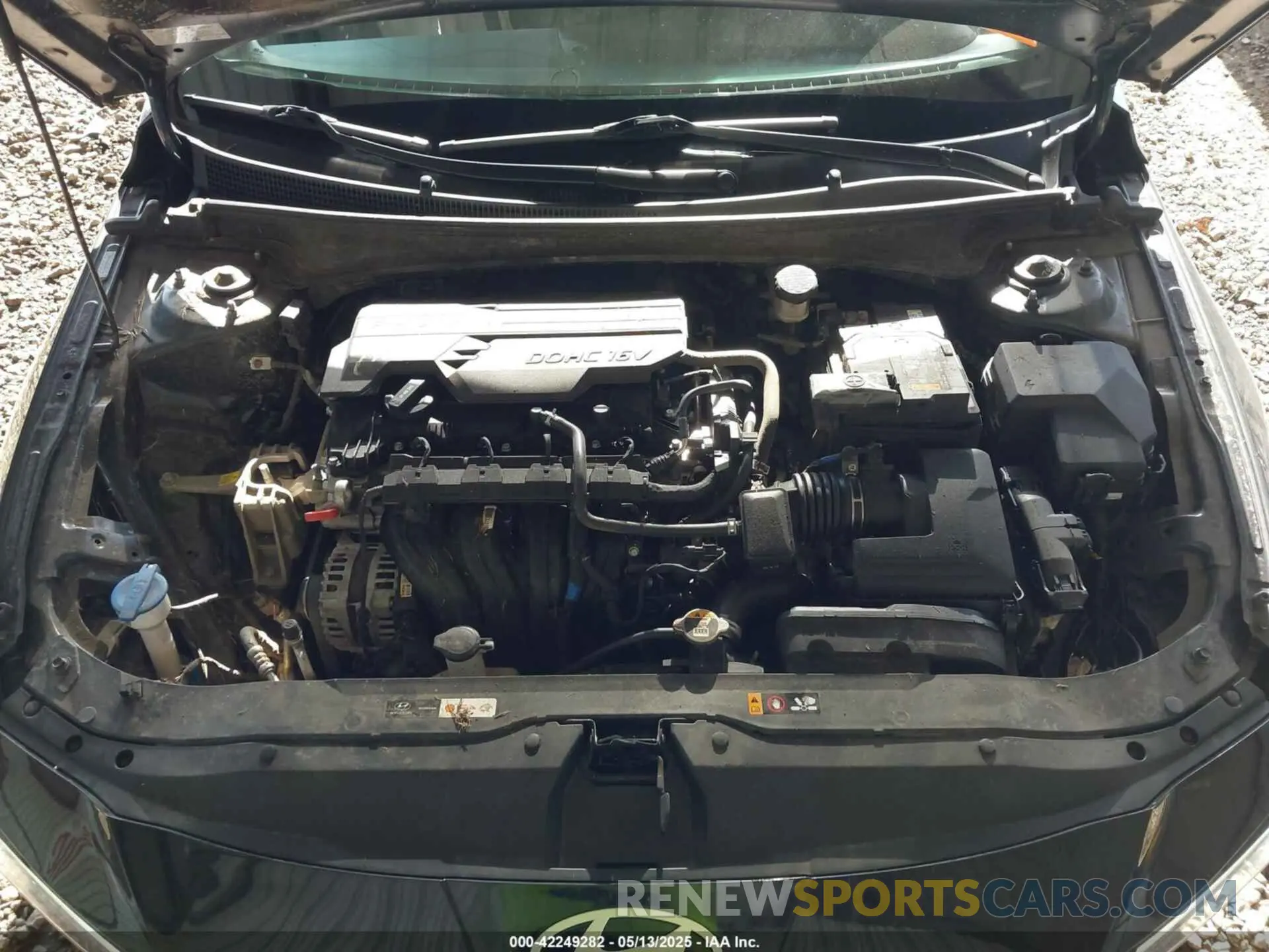 10 Photograph of a damaged car KMHLM4DGXRU801424 HYUNDAI ELANTRA 2024