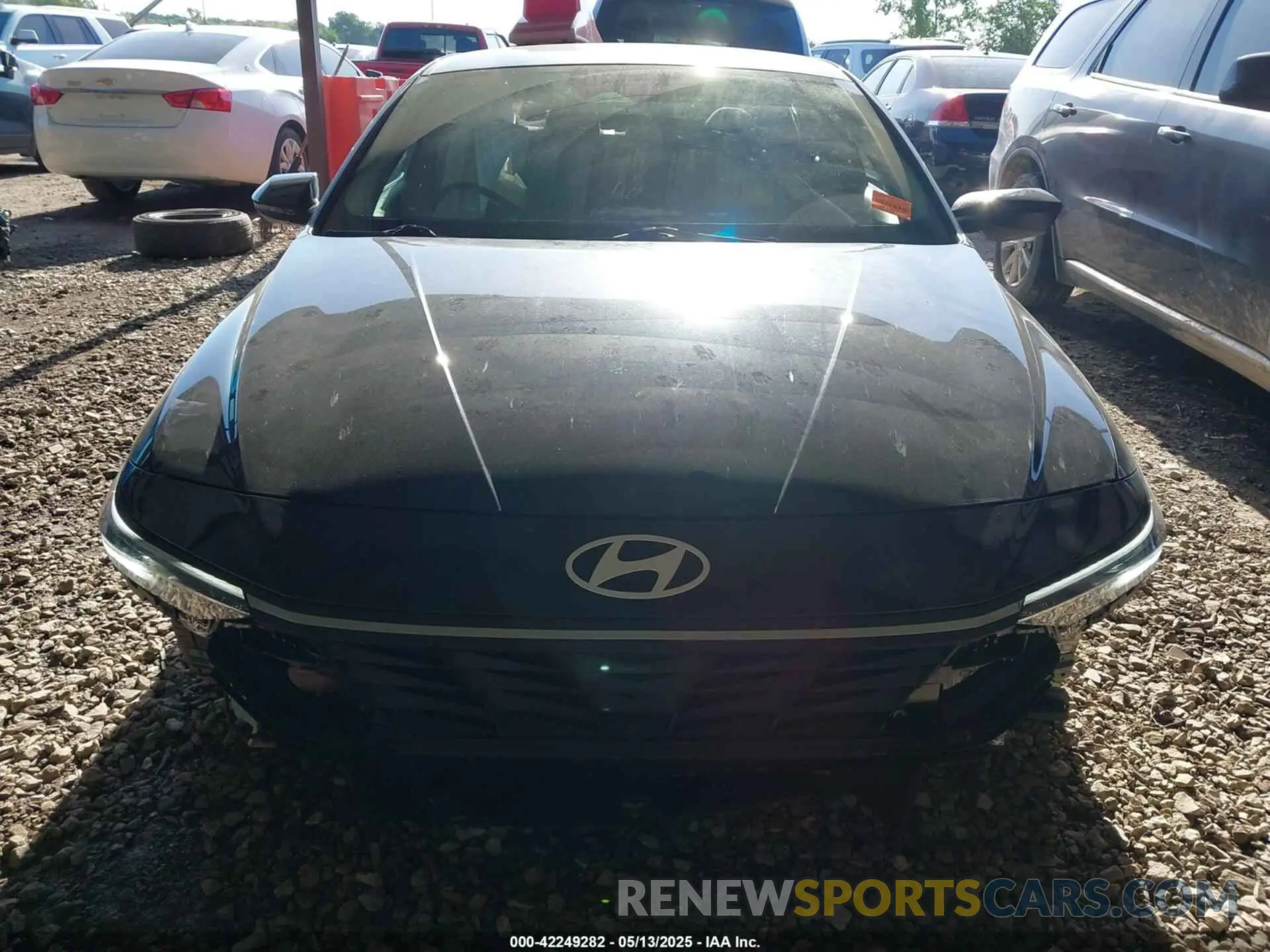 13 Photograph of a damaged car KMHLM4DGXRU801424 HYUNDAI ELANTRA 2024