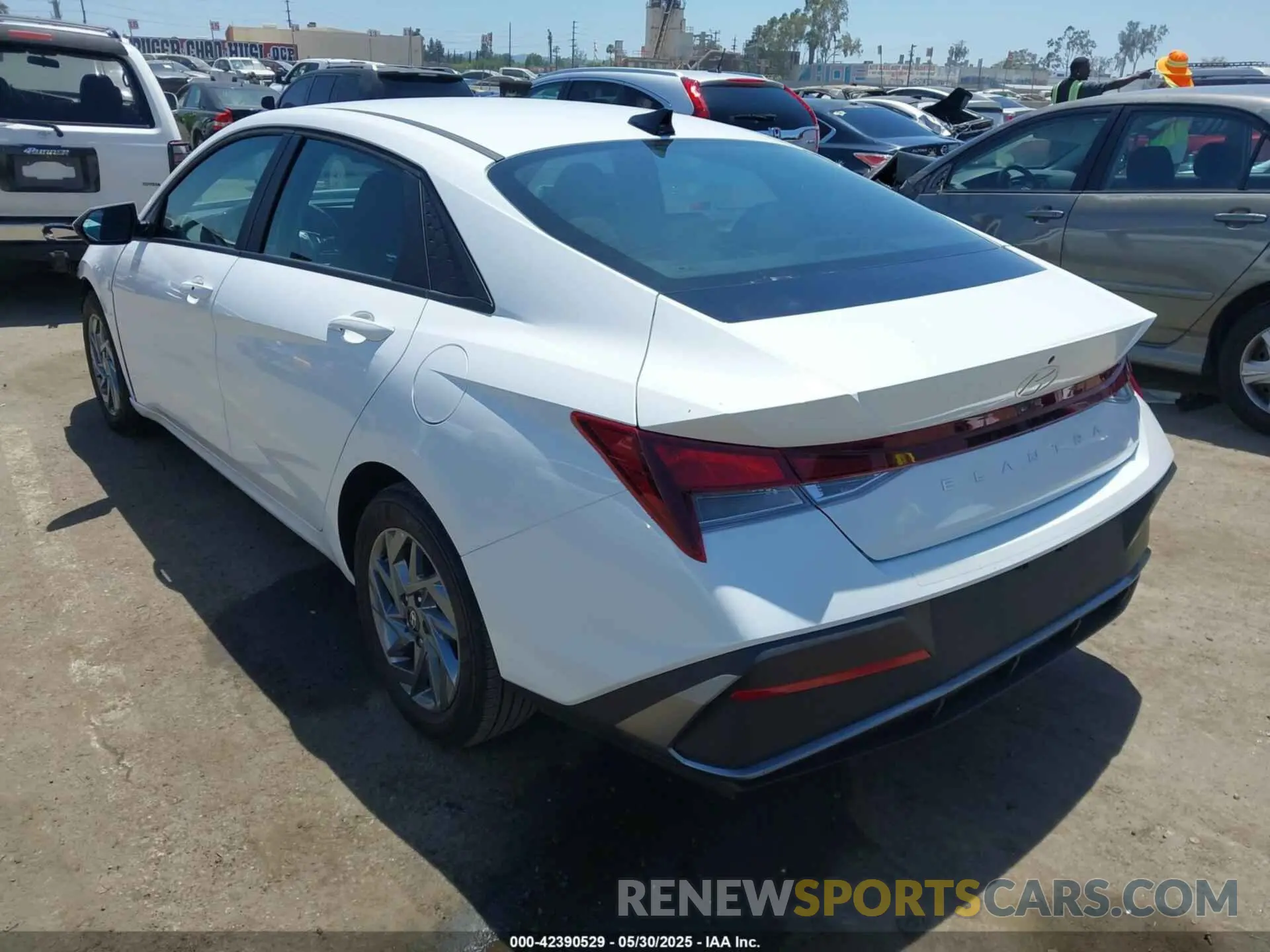 3 Photograph of a damaged car KMHLM4DGXRU840627 HYUNDAI ELANTRA 2024