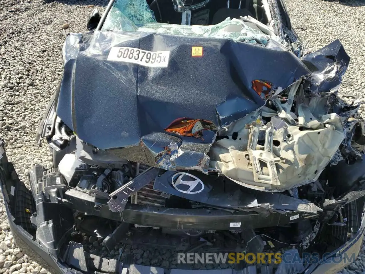 11 Photograph of a damaged car KMHLM4DJ0RU116098 HYUNDAI ELANTRA 2024