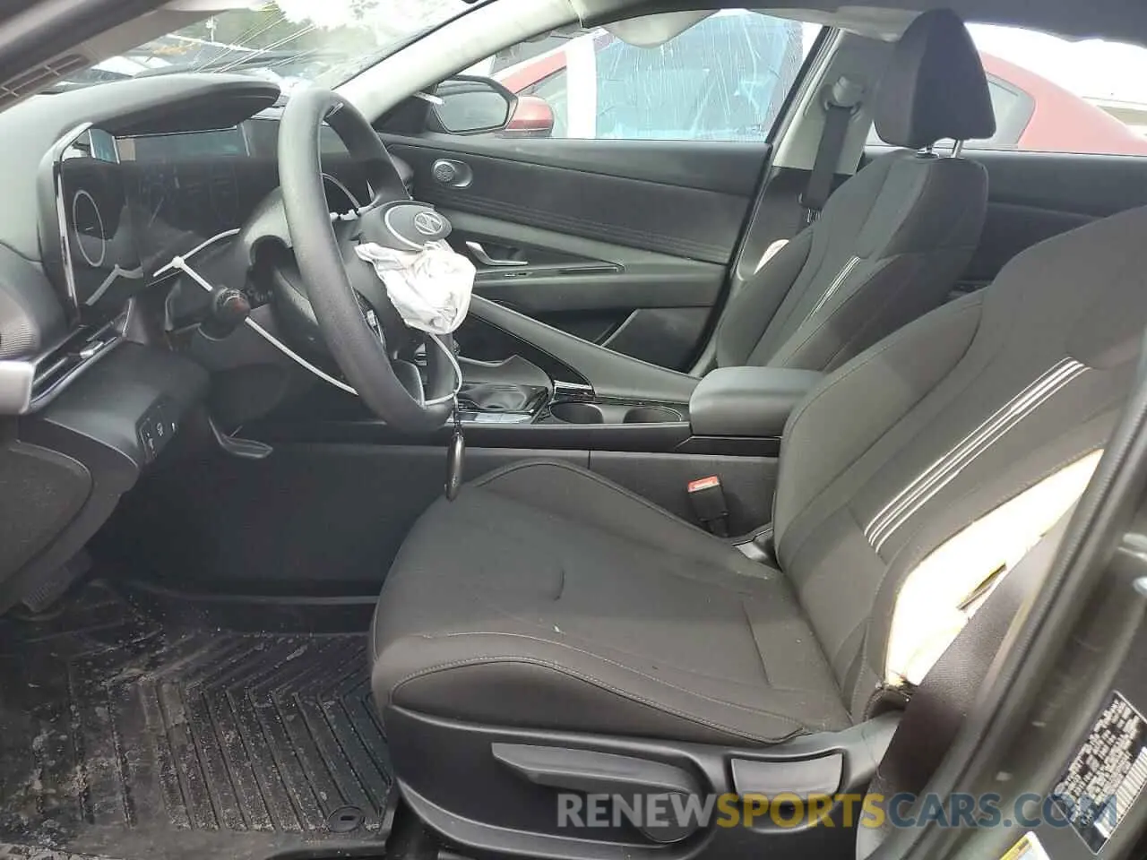 7 Photograph of a damaged car KMHLM4DJ2RU094041 HYUNDAI ELANTRA 2024