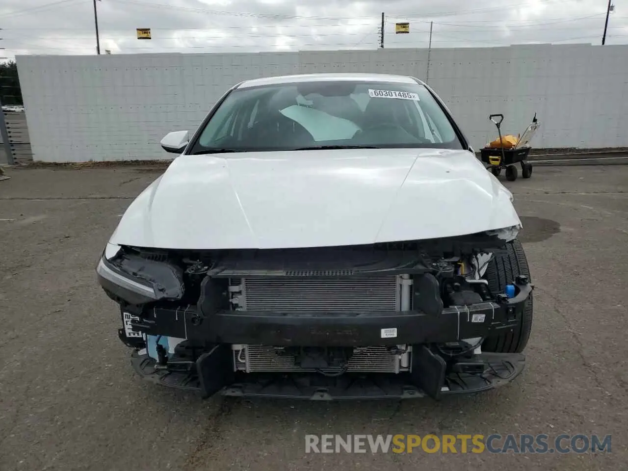 5 Photograph of a damaged car KMHLM4DJ3RU096428 HYUNDAI ELANTRA 2024
