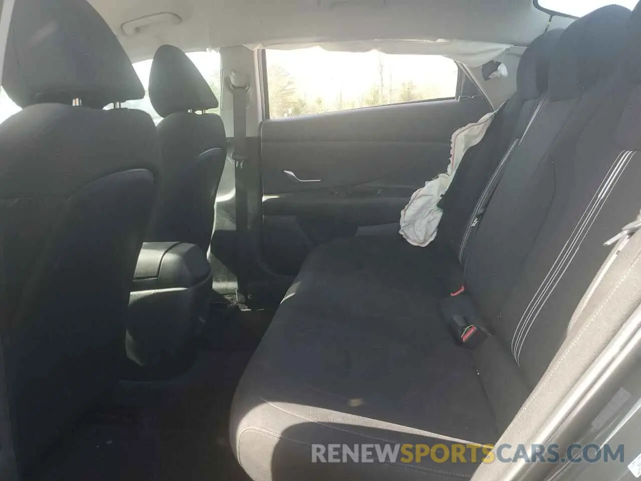 10 Photograph of a damaged car KMHLM4DJ5RU103945 HYUNDAI ELANTRA 2024