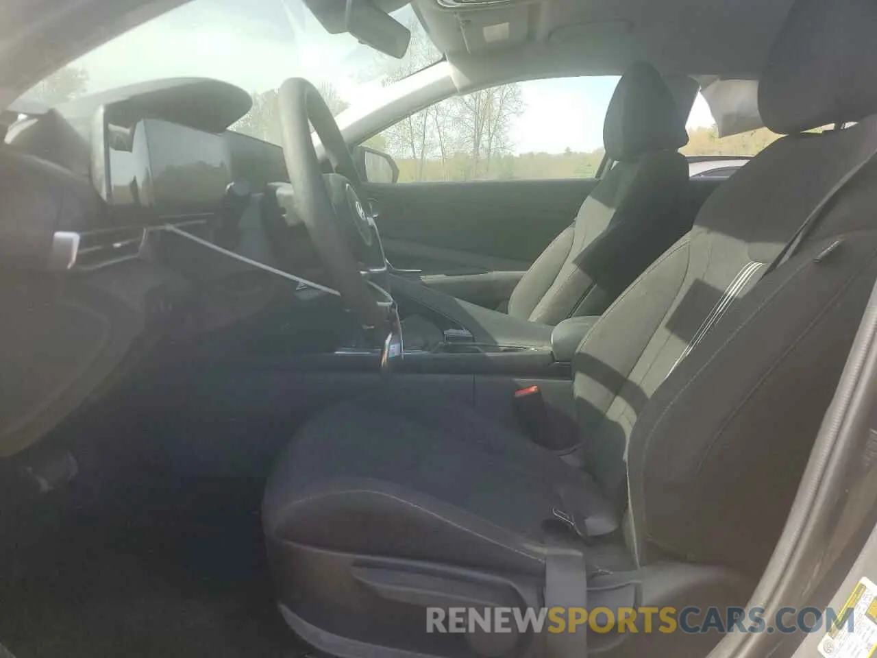 7 Photograph of a damaged car KMHLM4DJ5RU103945 HYUNDAI ELANTRA 2024