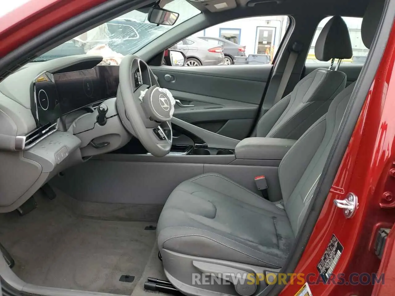 7 Photograph of a damaged car KMHLM4DJ5RU110183 HYUNDAI ELANTRA 2024