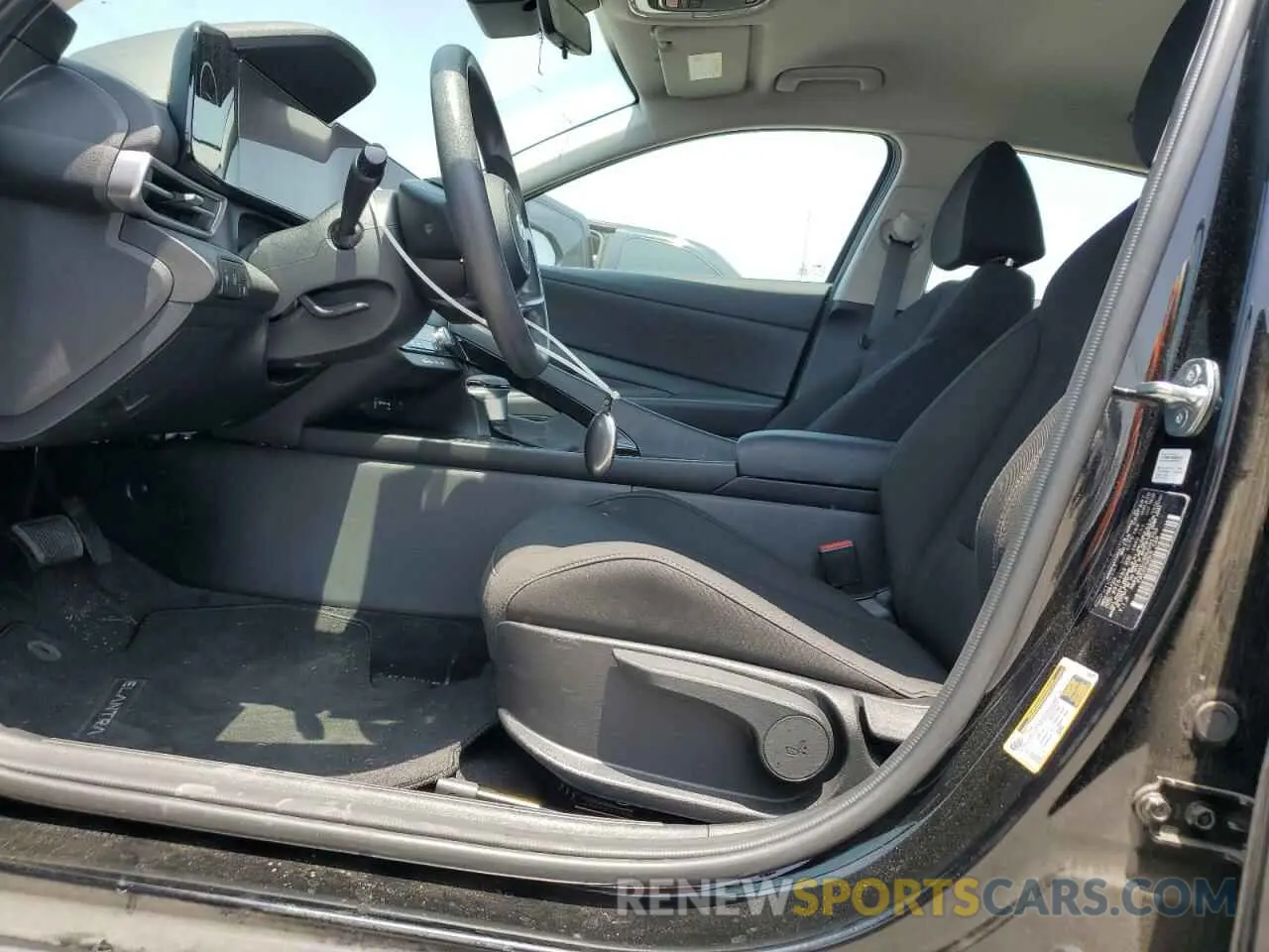 7 Photograph of a damaged car KMHLM4DJ6RU093703 HYUNDAI ELANTRA 2024