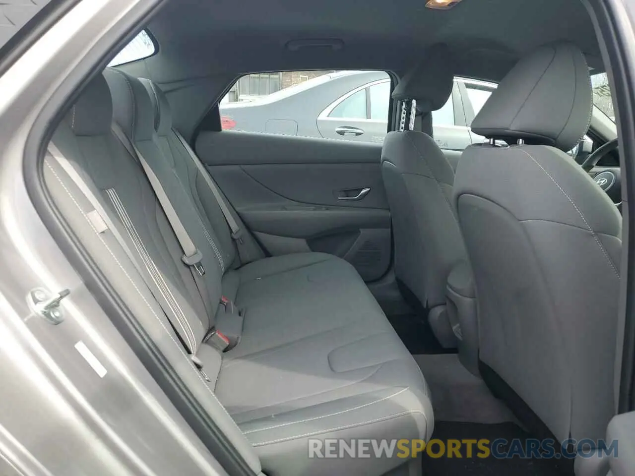 10 Photograph of a damaged car KMHLM4DJ7RU113134 HYUNDAI ELANTRA 2024