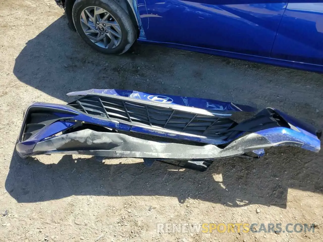 12 Photograph of a damaged car KMHLM4DJXRU103794 HYUNDAI ELANTRA 2024
