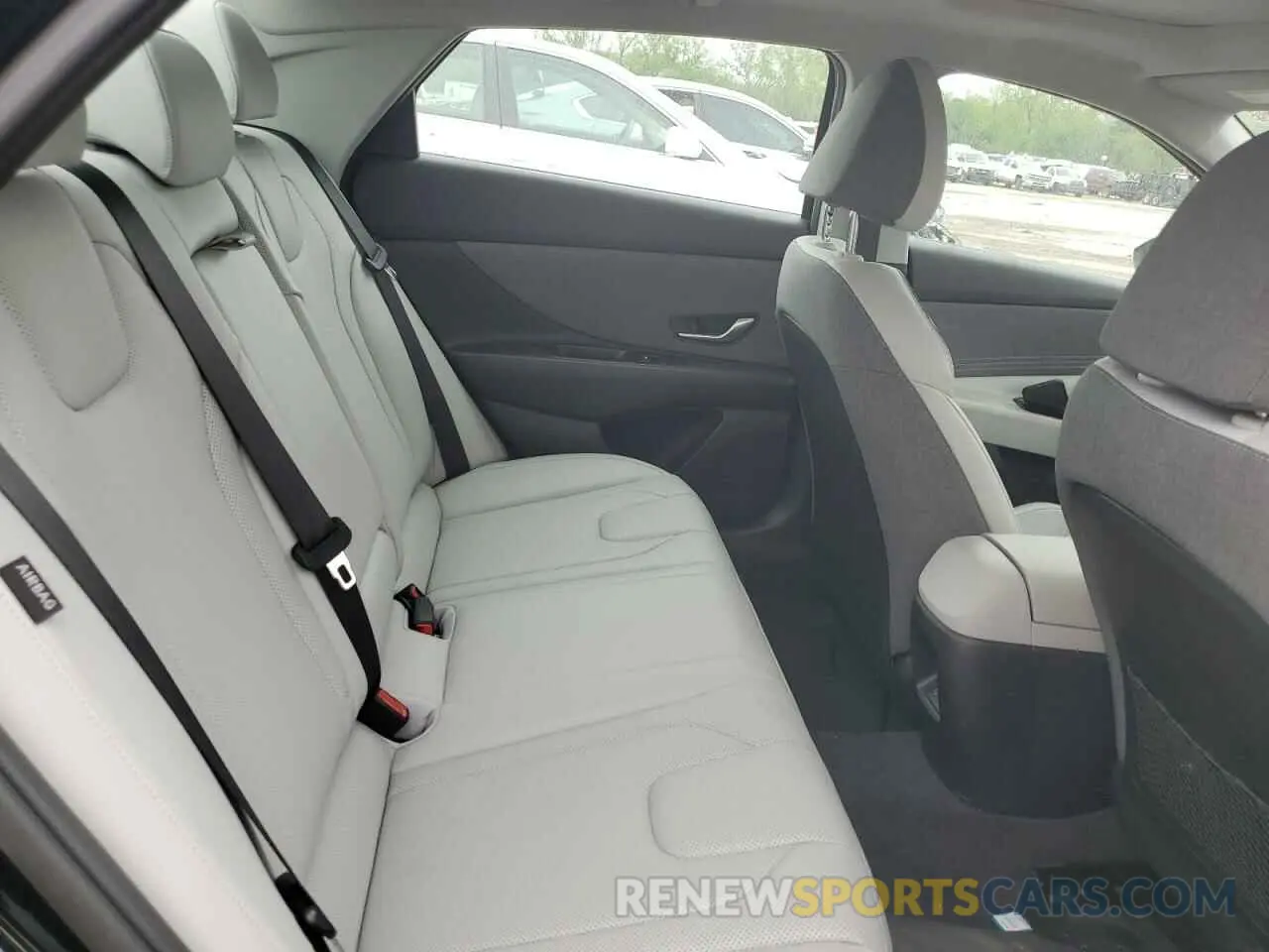 10 Photograph of a damaged car KMHLN4DJ1RU116835 HYUNDAI ELANTRA 2024