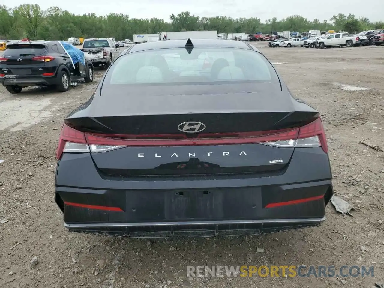 6 Photograph of a damaged car KMHLN4DJ1RU116835 HYUNDAI ELANTRA 2024