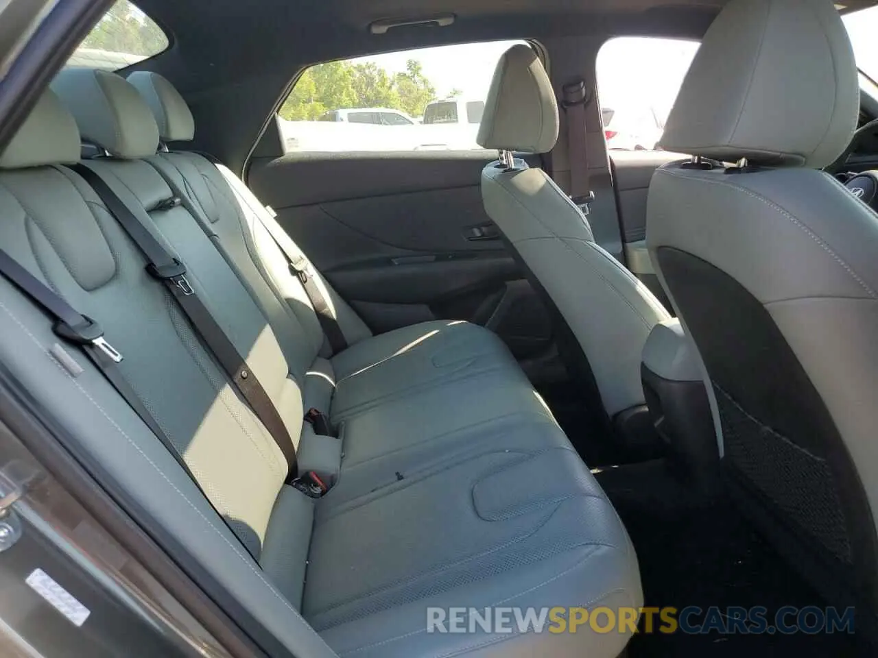 10 Photograph of a damaged car KMHLN4DJ9RU100480 HYUNDAI ELANTRA 2024