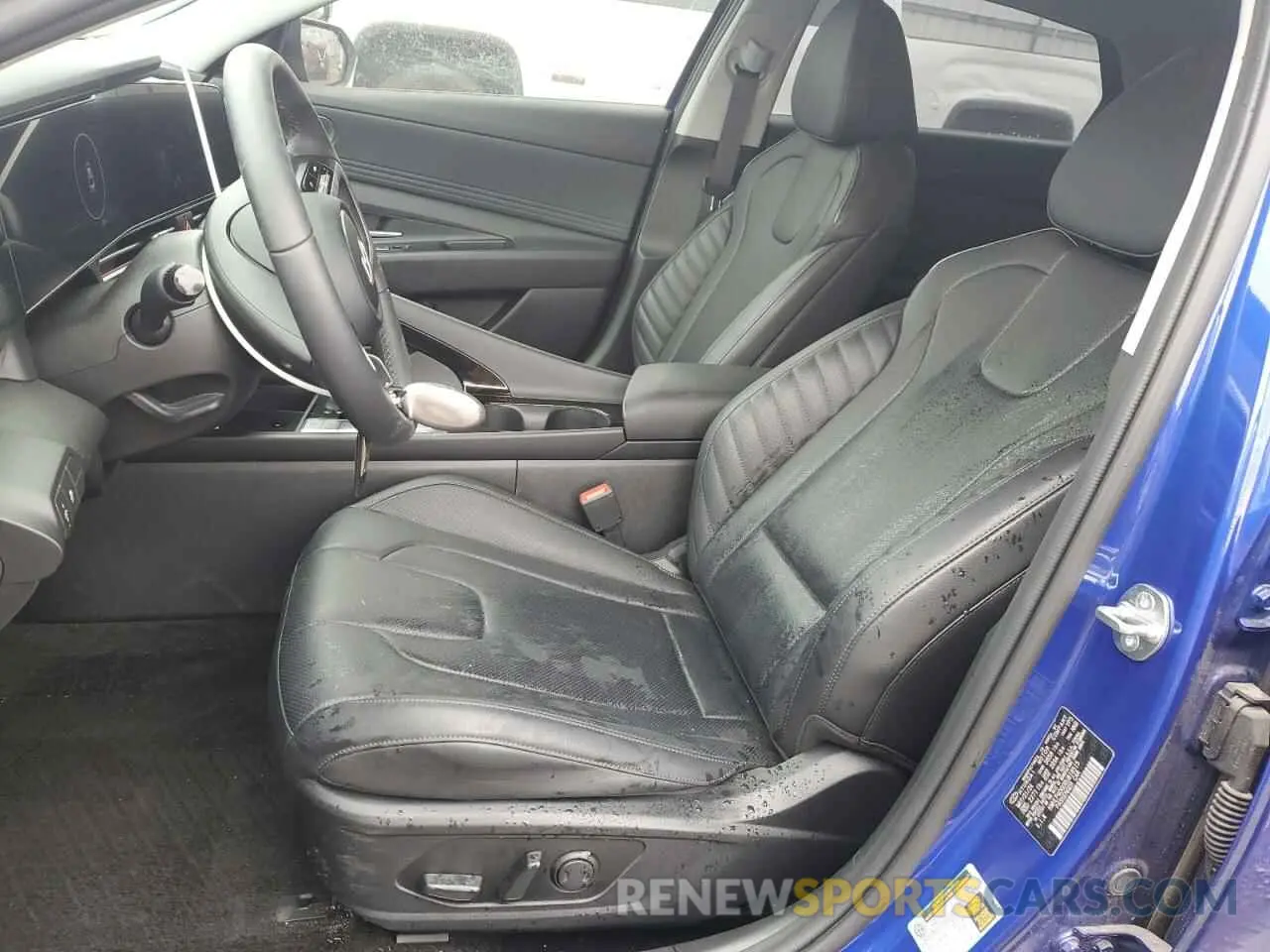 7 Photograph of a damaged car KMHLP4DG0RU818515 HYUNDAI ELANTRA 2024
