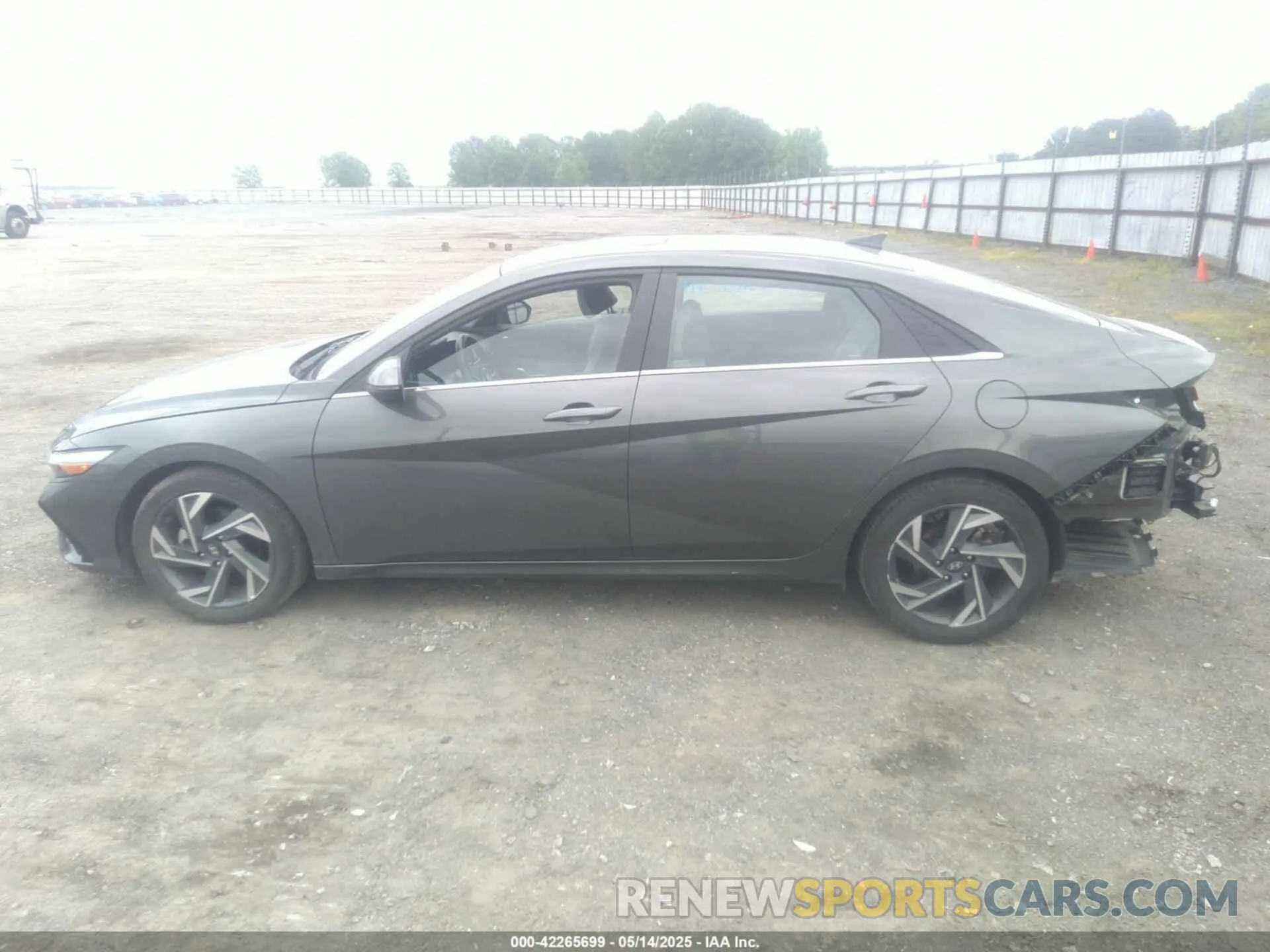 15 Photograph of a damaged car KMHLP4DG1RU683724 HYUNDAI ELANTRA 2024