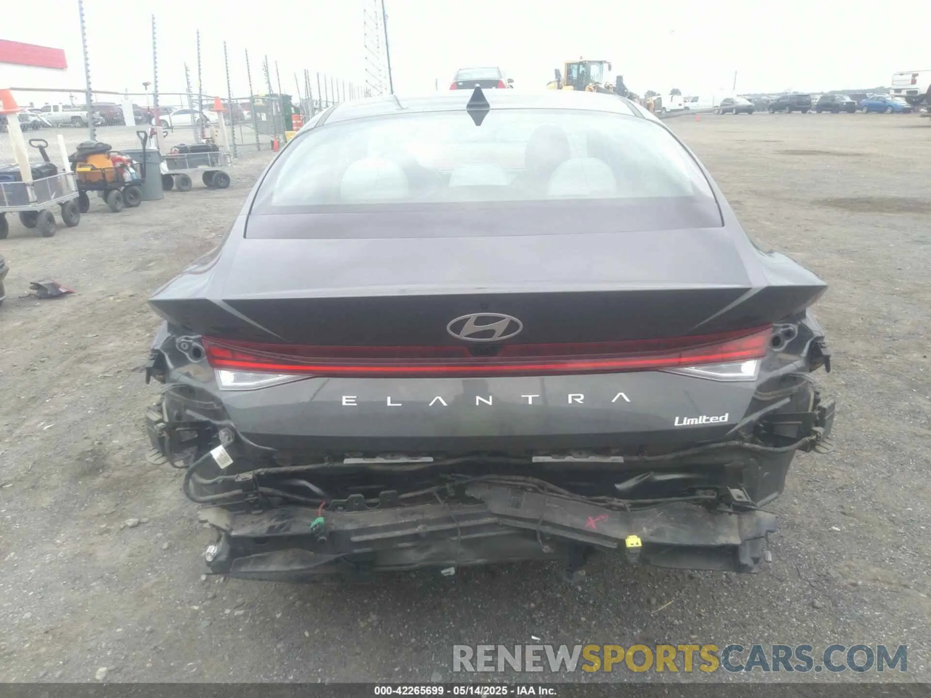 17 Photograph of a damaged car KMHLP4DG1RU683724 HYUNDAI ELANTRA 2024