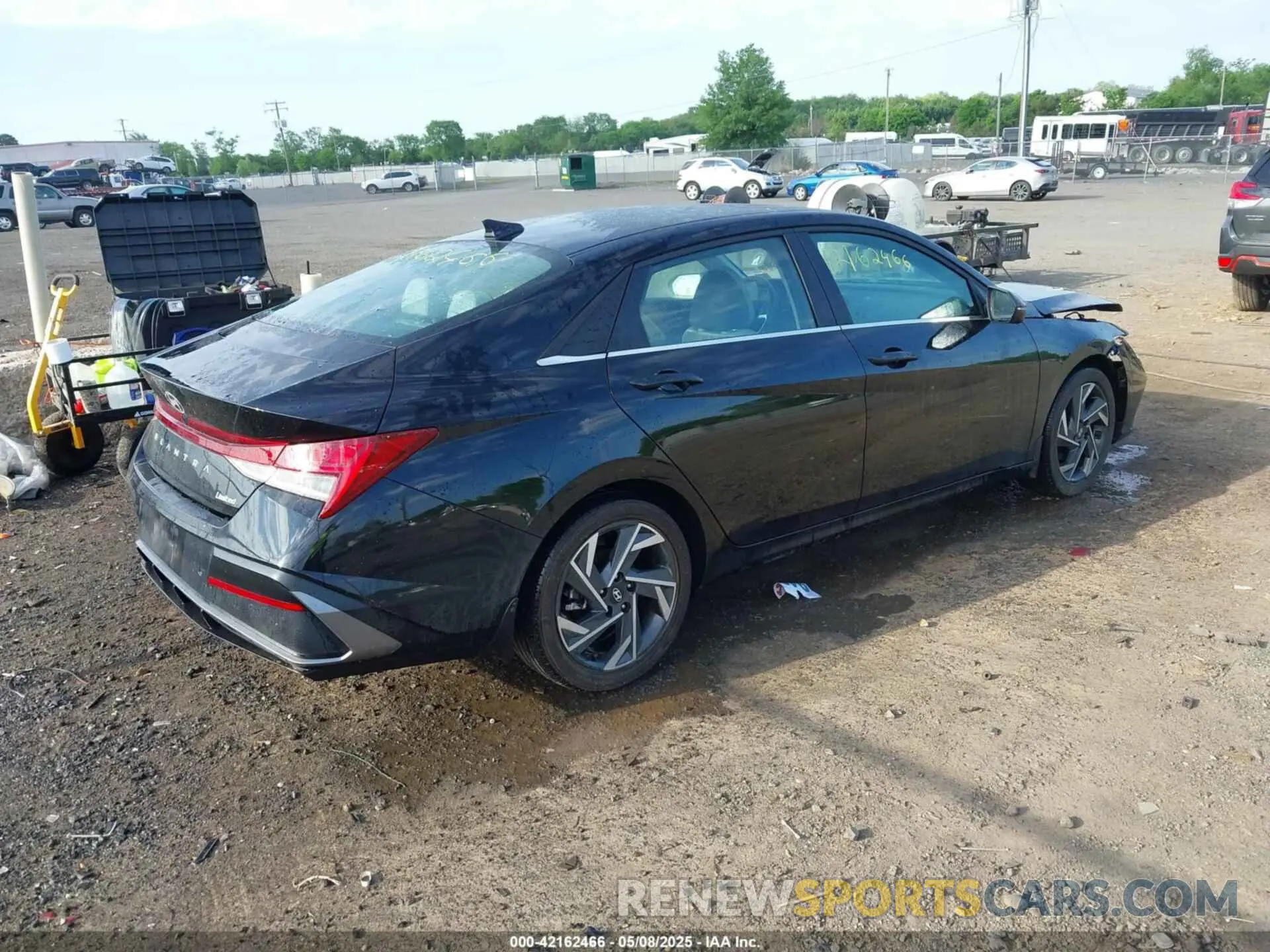 4 Photograph of a damaged car KMHLP4DG2RU677351 HYUNDAI ELANTRA 2024