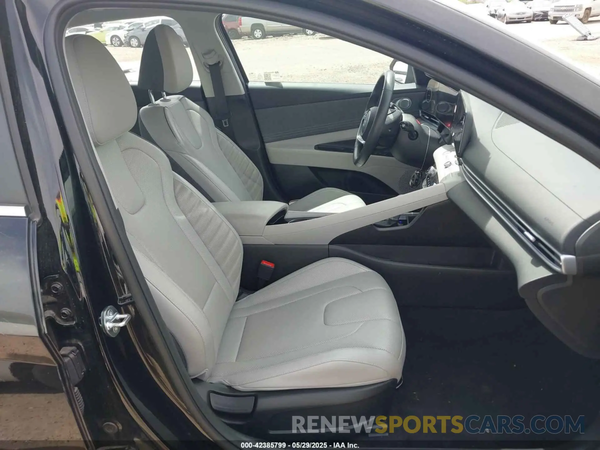 5 Photograph of a damaged car KMHLP4DG2RU836434 HYUNDAI ELANTRA 2024