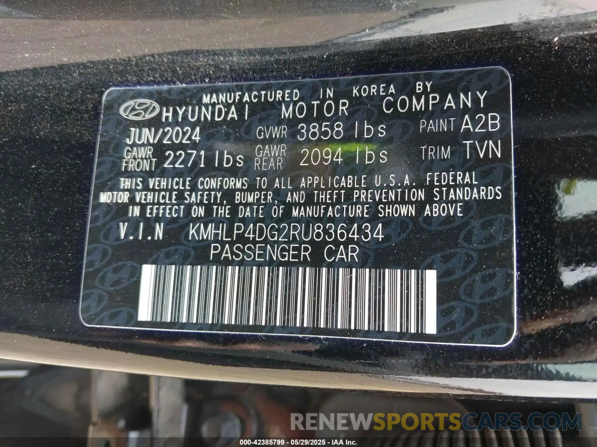 9 Photograph of a damaged car KMHLP4DG2RU836434 HYUNDAI ELANTRA 2024