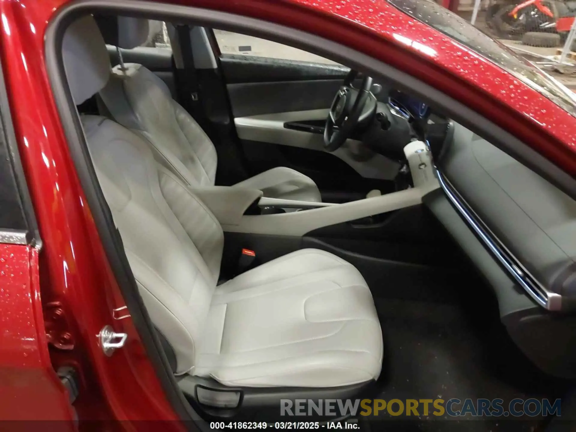 5 Photograph of a damaged car KMHLP4DG3RU648909 HYUNDAI ELANTRA 2024