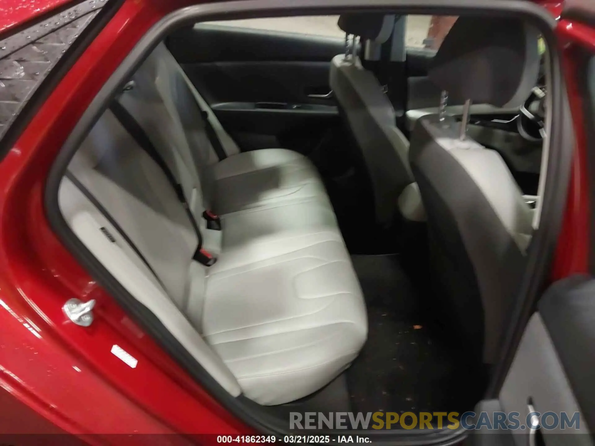 8 Photograph of a damaged car KMHLP4DG3RU648909 HYUNDAI ELANTRA 2024
