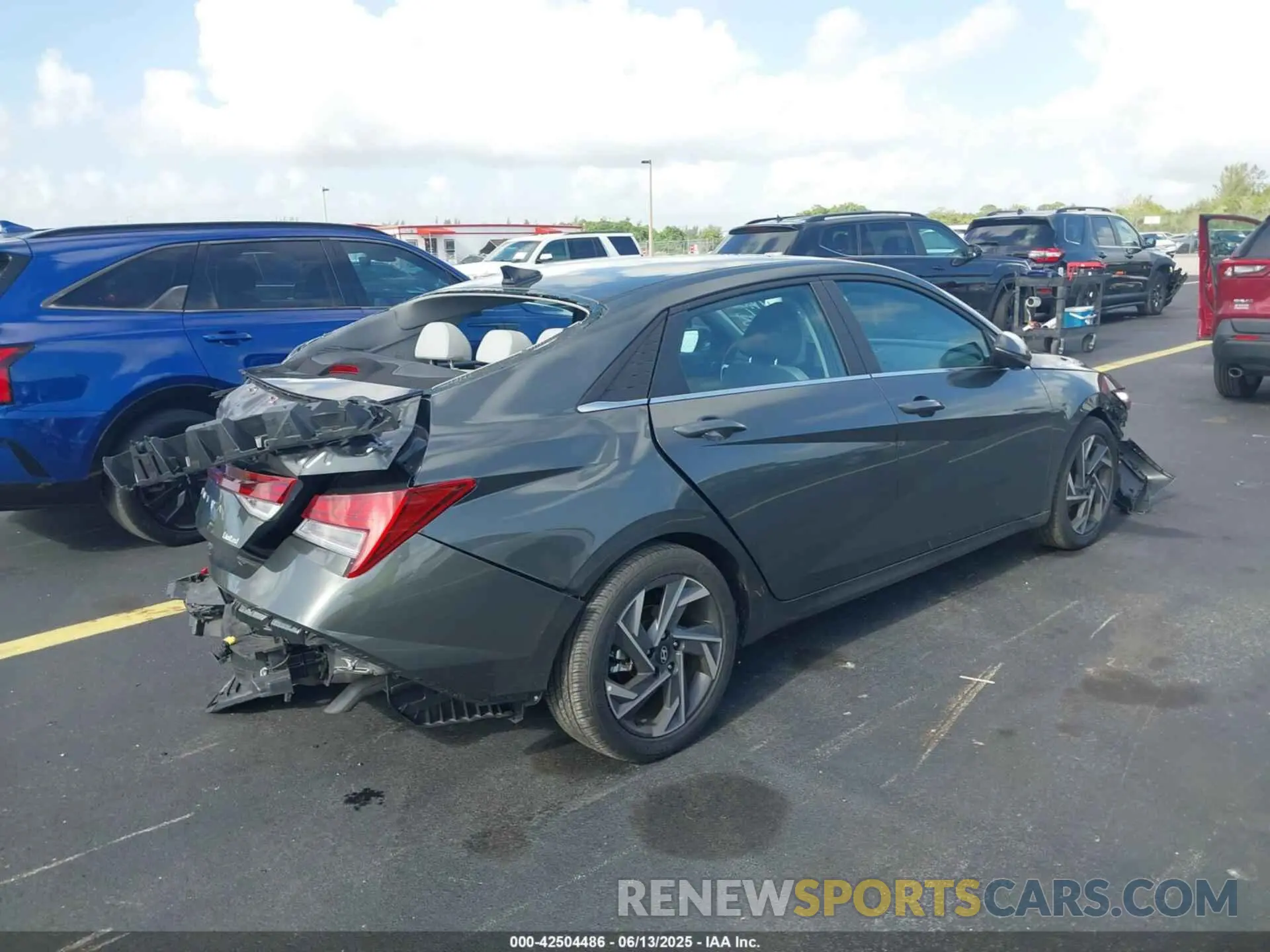 4 Photograph of a damaged car KMHLP4DG4RU820204 HYUNDAI ELANTRA 2024
