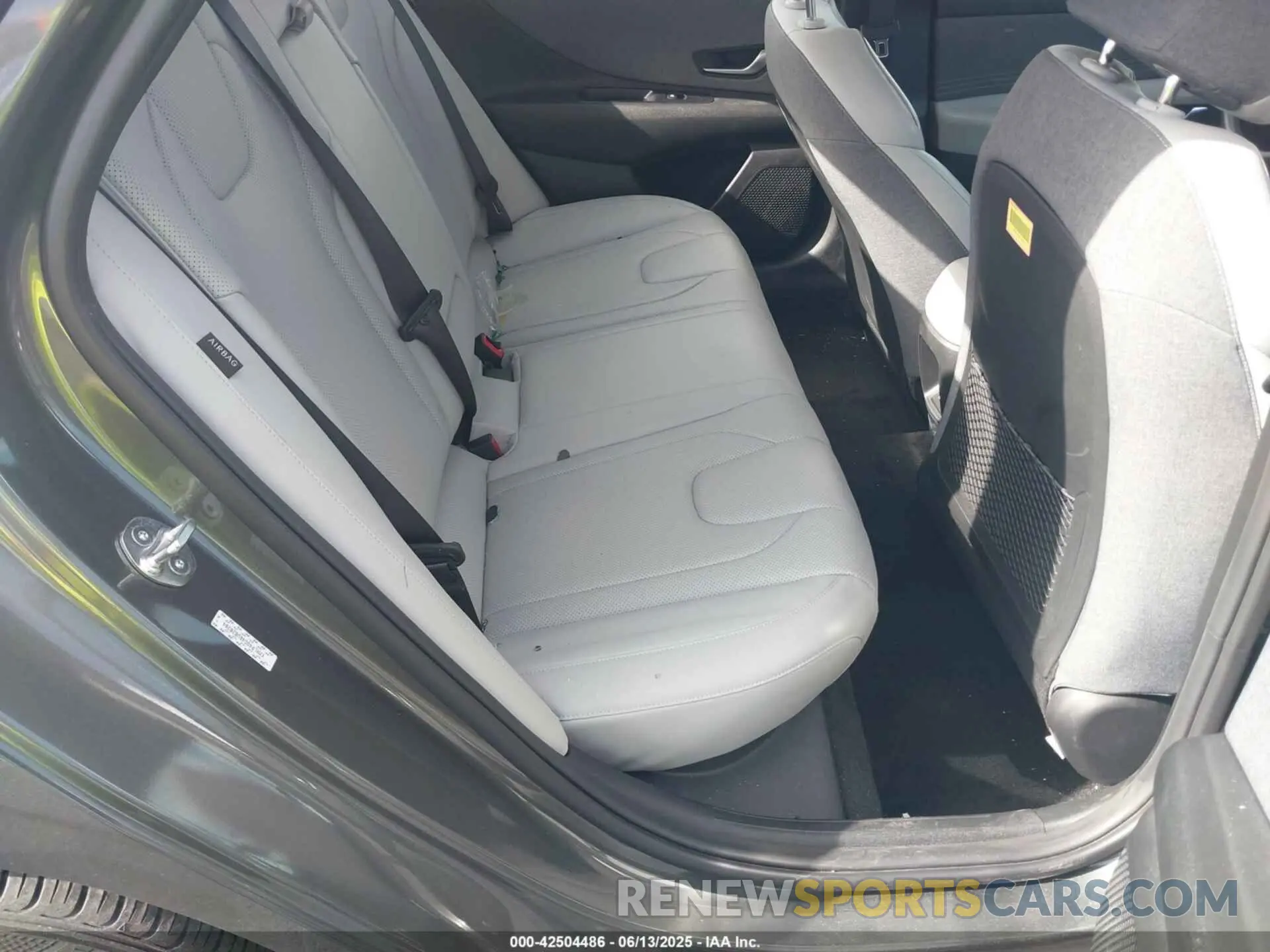 8 Photograph of a damaged car KMHLP4DG4RU820204 HYUNDAI ELANTRA 2024