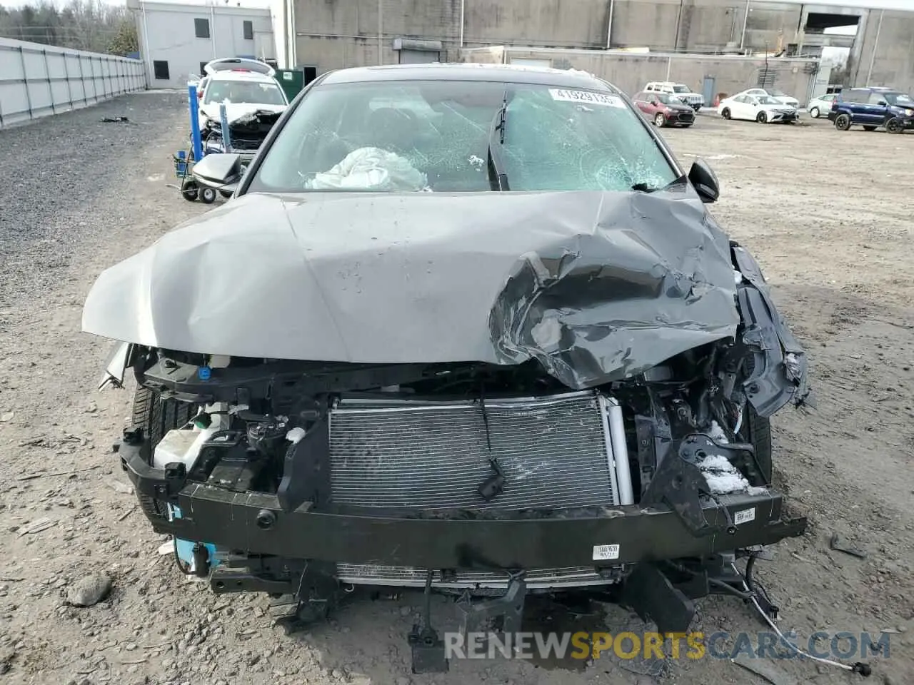 5 Photograph of a damaged car KMHLP4DG4RU842333 HYUNDAI ELANTRA 2024