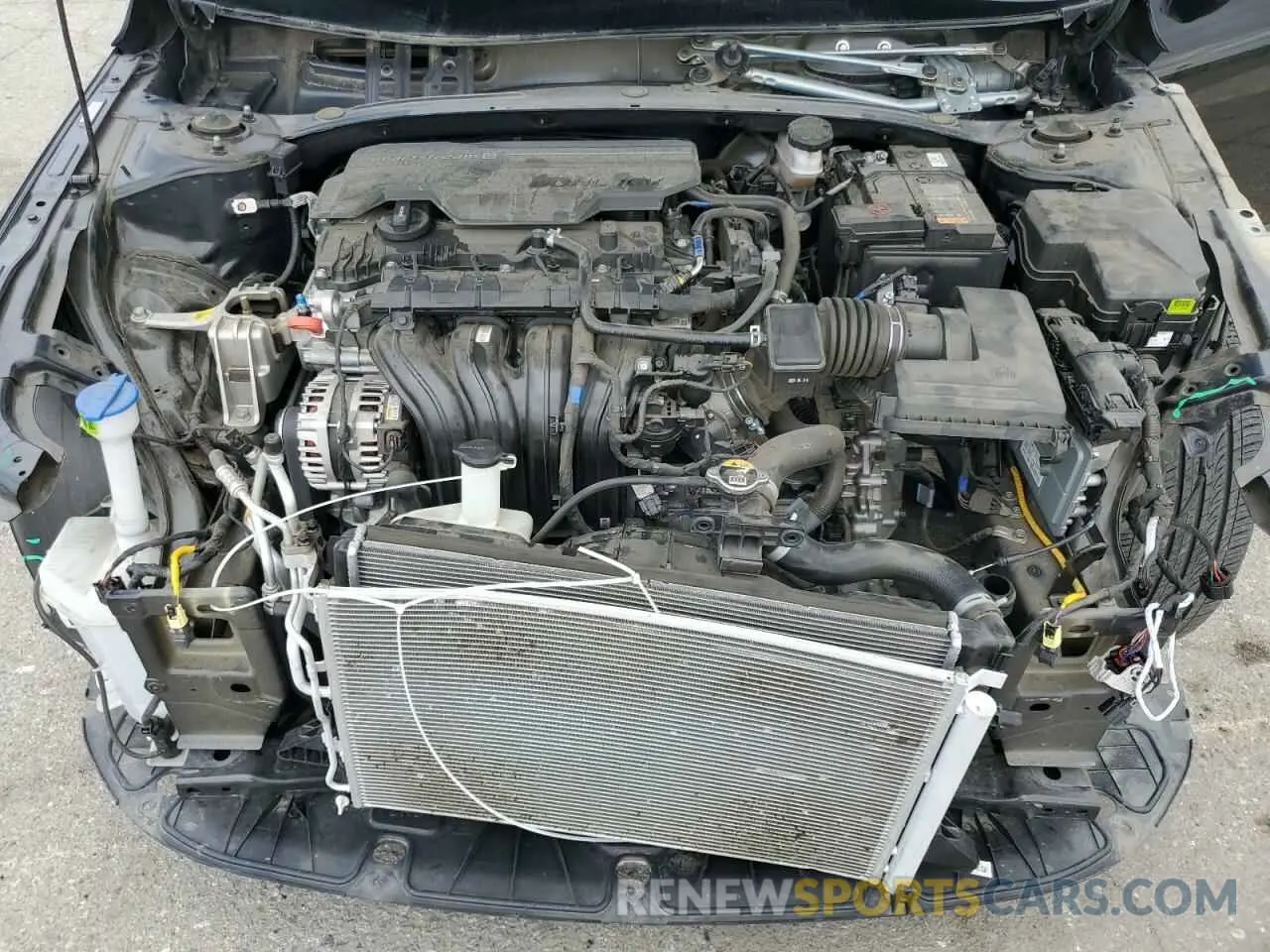 11 Photograph of a damaged car KMHLP4DG5RU689753 HYUNDAI ELANTRA 2024