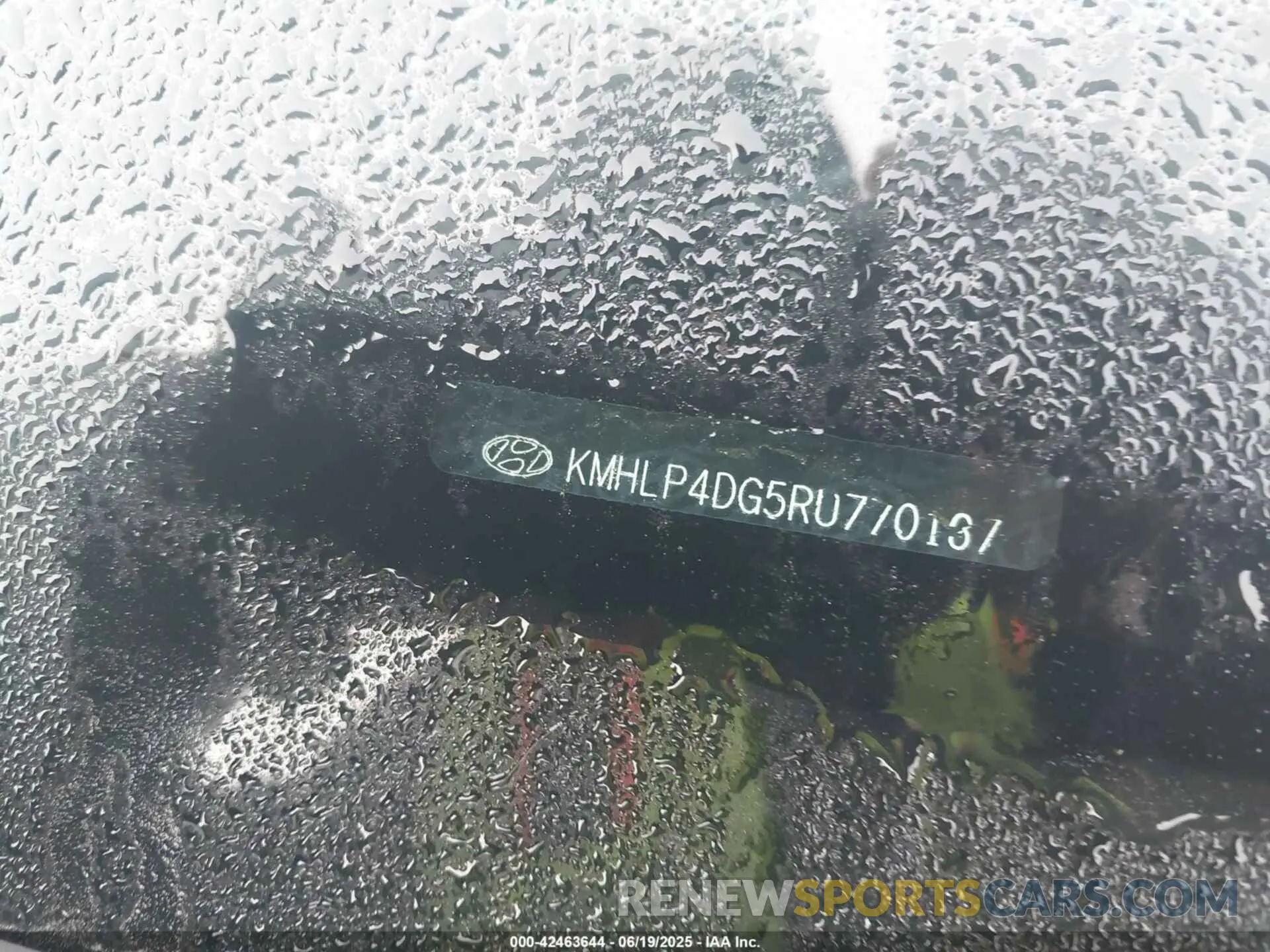 17 Photograph of a damaged car KMHLP4DG5RU770137 HYUNDAI ELANTRA 2024