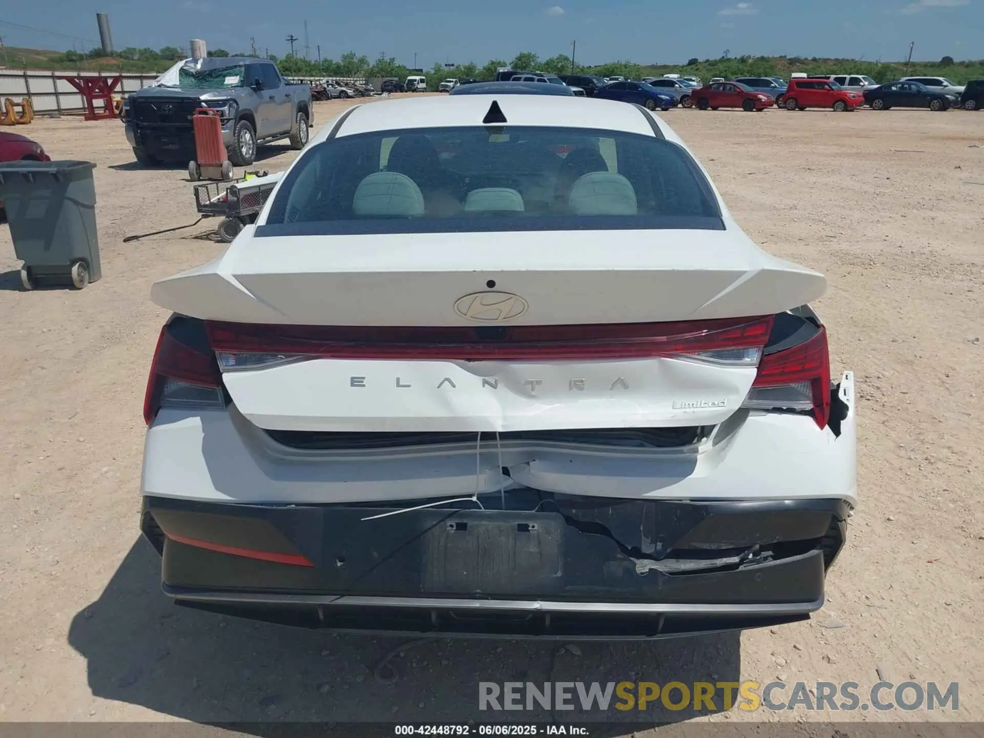 16 Photograph of a damaged car KMHLP4DG5RU815397 HYUNDAI ELANTRA 2024