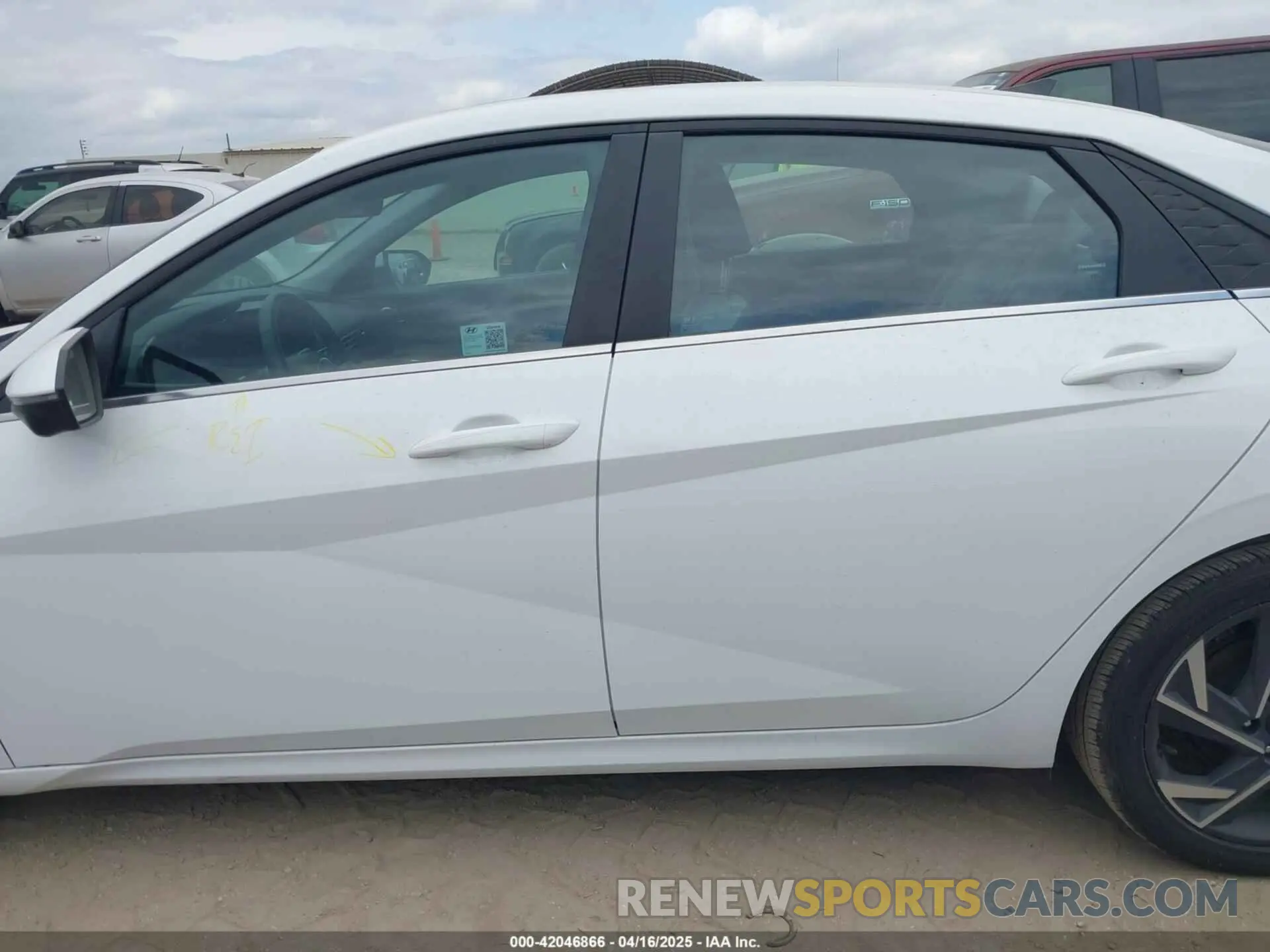 14 Photograph of a damaged car KMHLP4DG6RU815330 HYUNDAI ELANTRA 2024