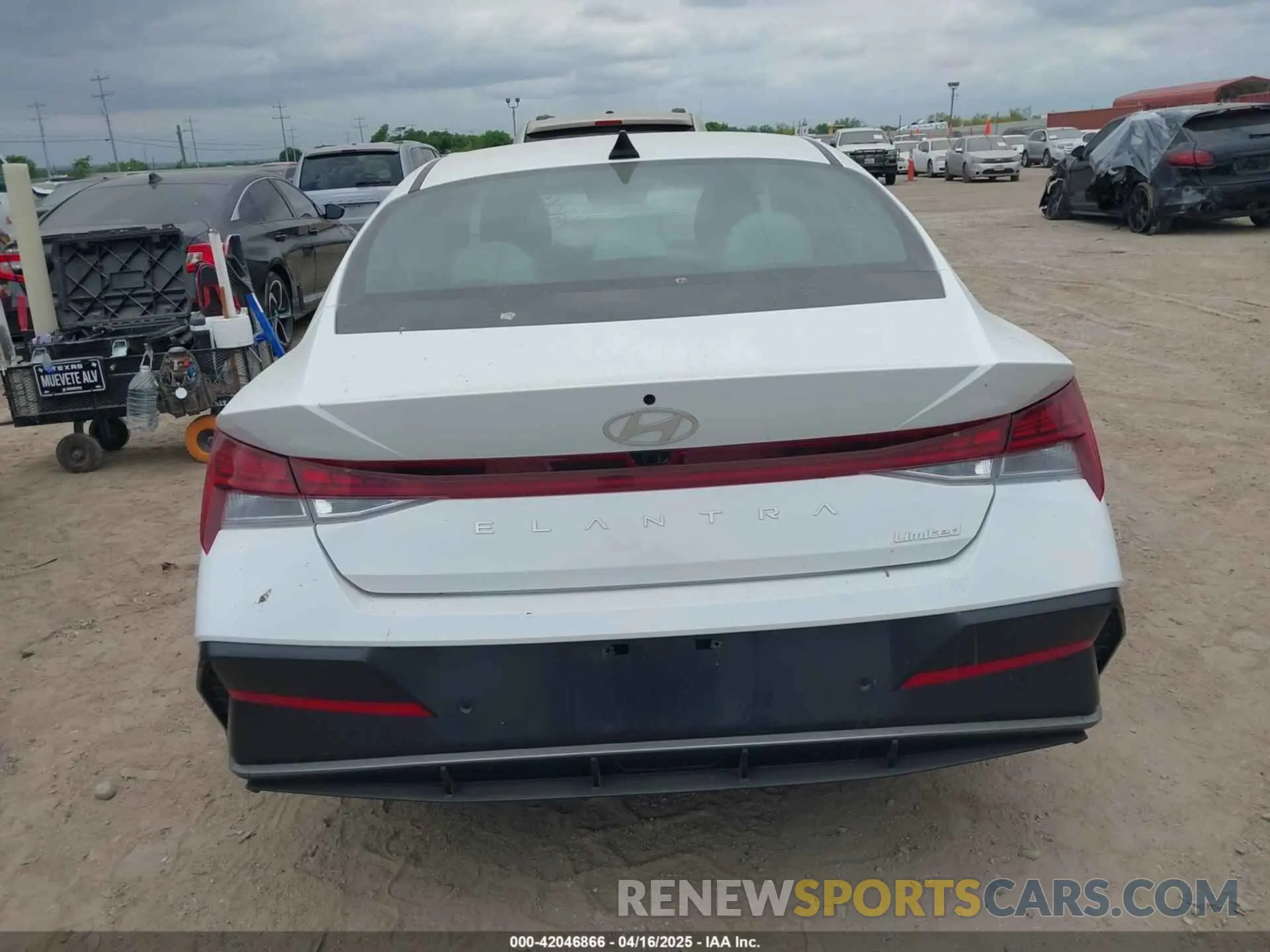 16 Photograph of a damaged car KMHLP4DG6RU815330 HYUNDAI ELANTRA 2024