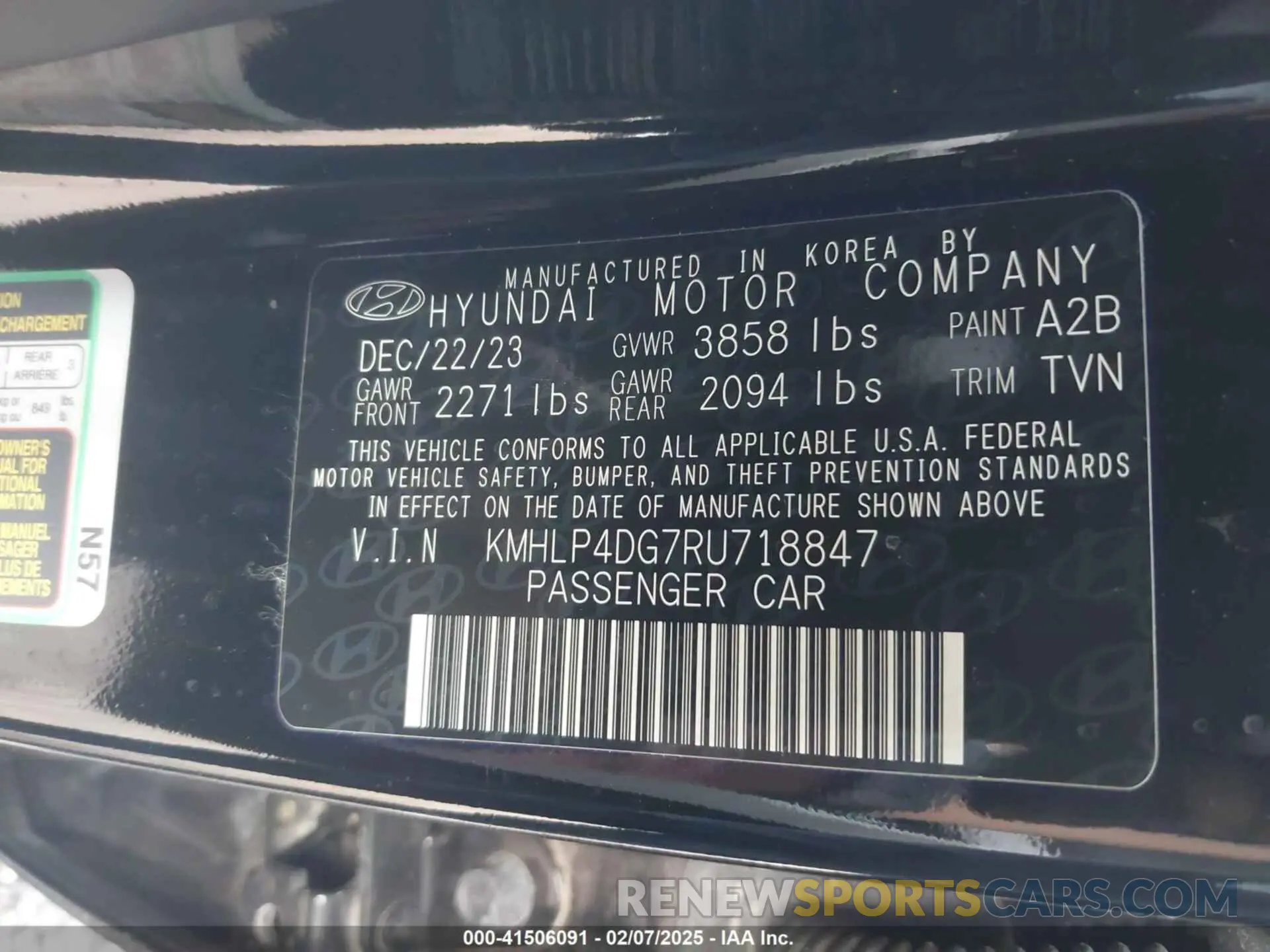 9 Photograph of a damaged car KMHLP4DG7RU718847 HYUNDAI ELANTRA 2024