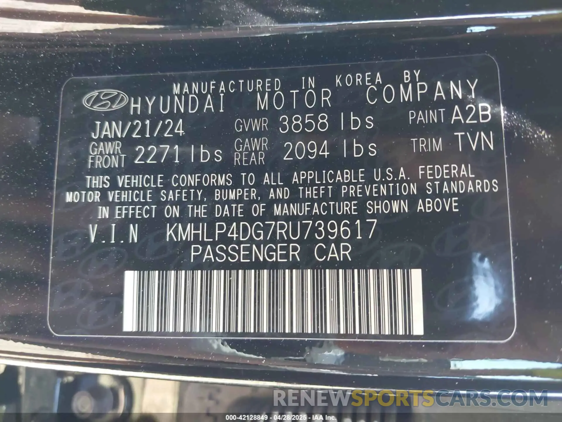 9 Photograph of a damaged car KMHLP4DG7RU739617 HYUNDAI ELANTRA 2024