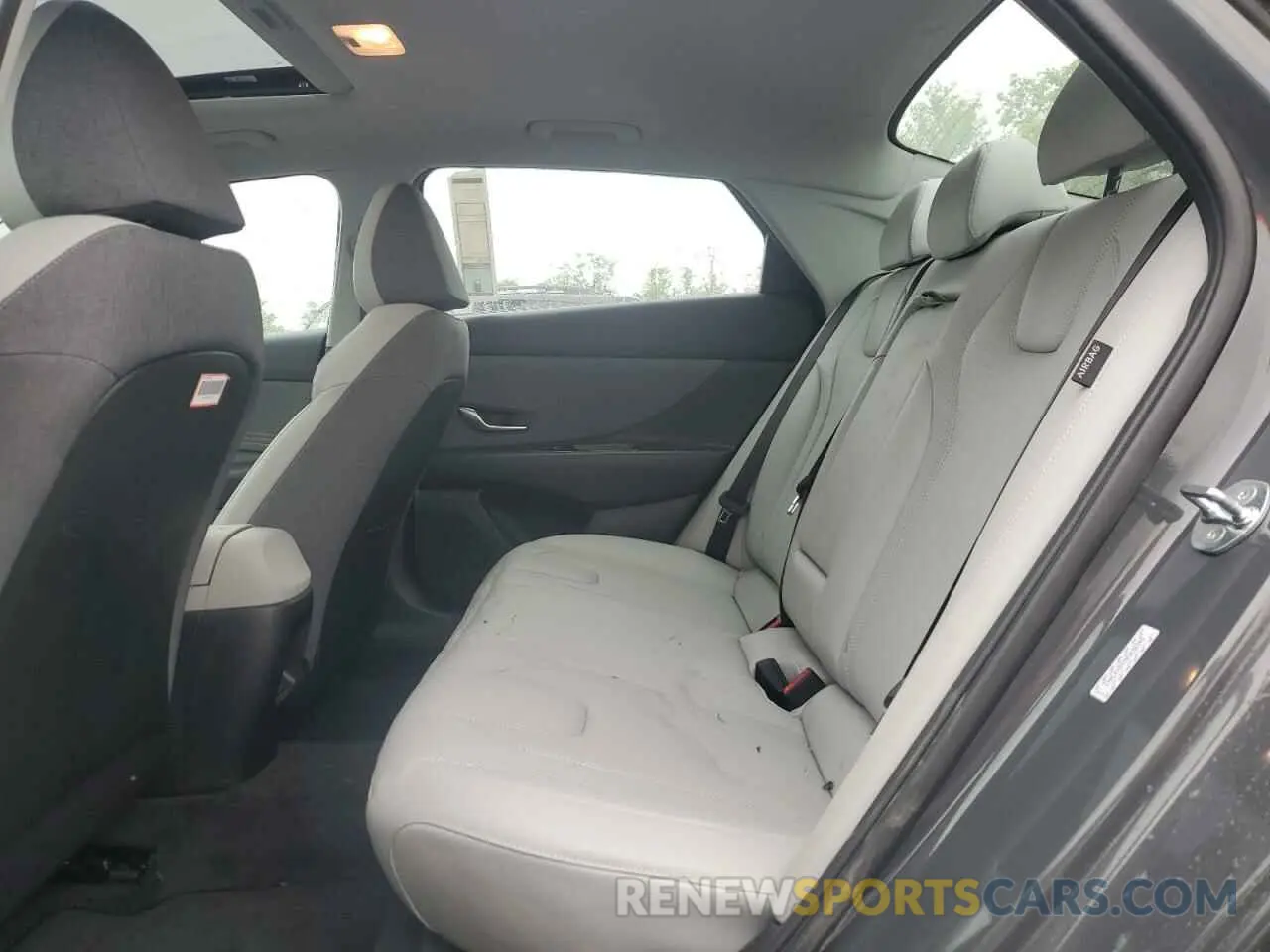 10 Photograph of a damaged car KMHLP4DG7RU830399 HYUNDAI ELANTRA 2024