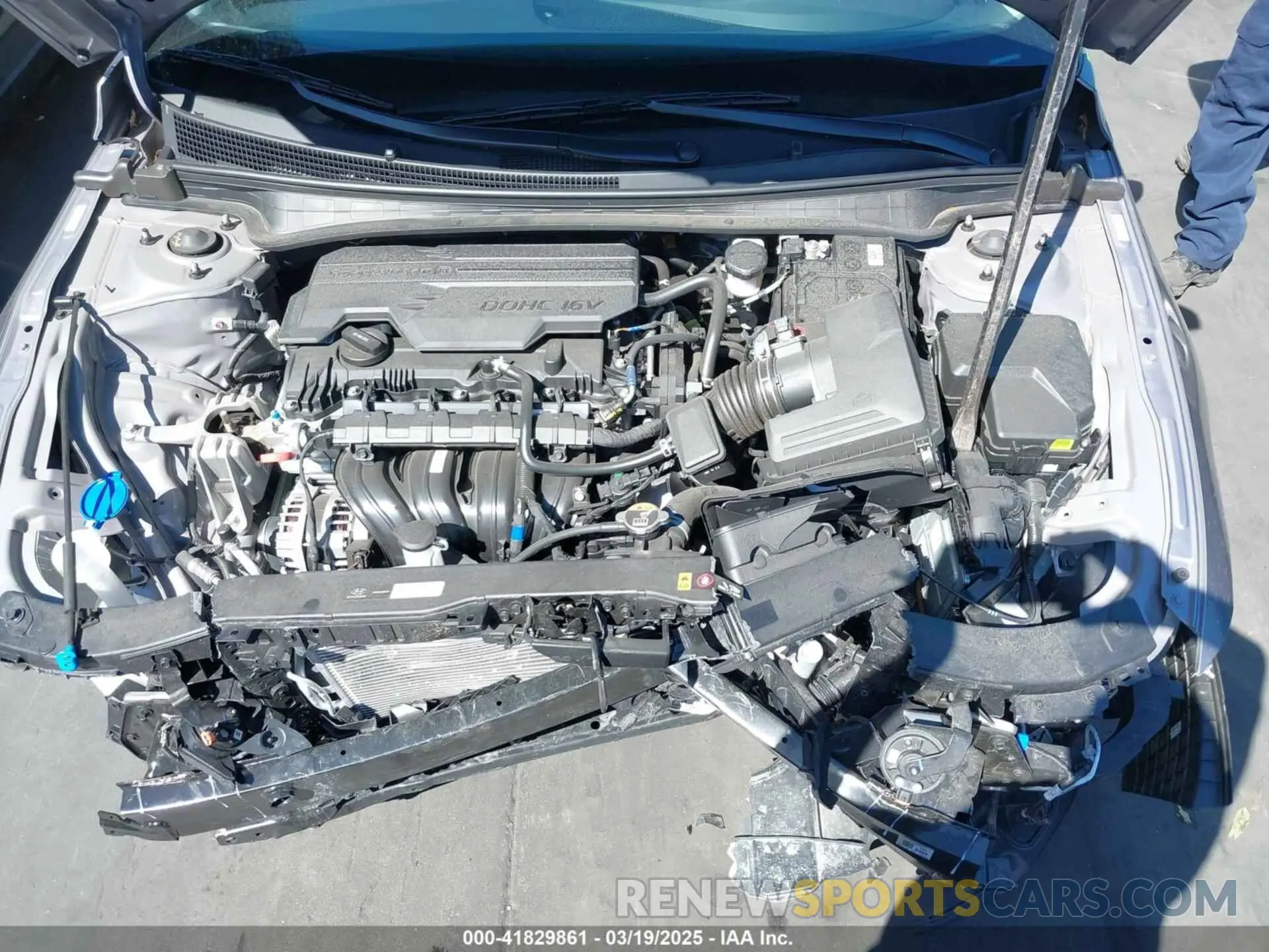 10 Photograph of a damaged car KMHLP4DG9RU690159 HYUNDAI ELANTRA 2024