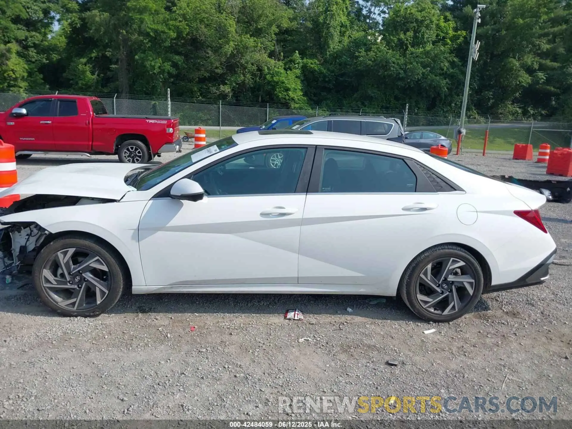 13 Photograph of a damaged car KMHLP4DG9RU800577 HYUNDAI ELANTRA 2024
