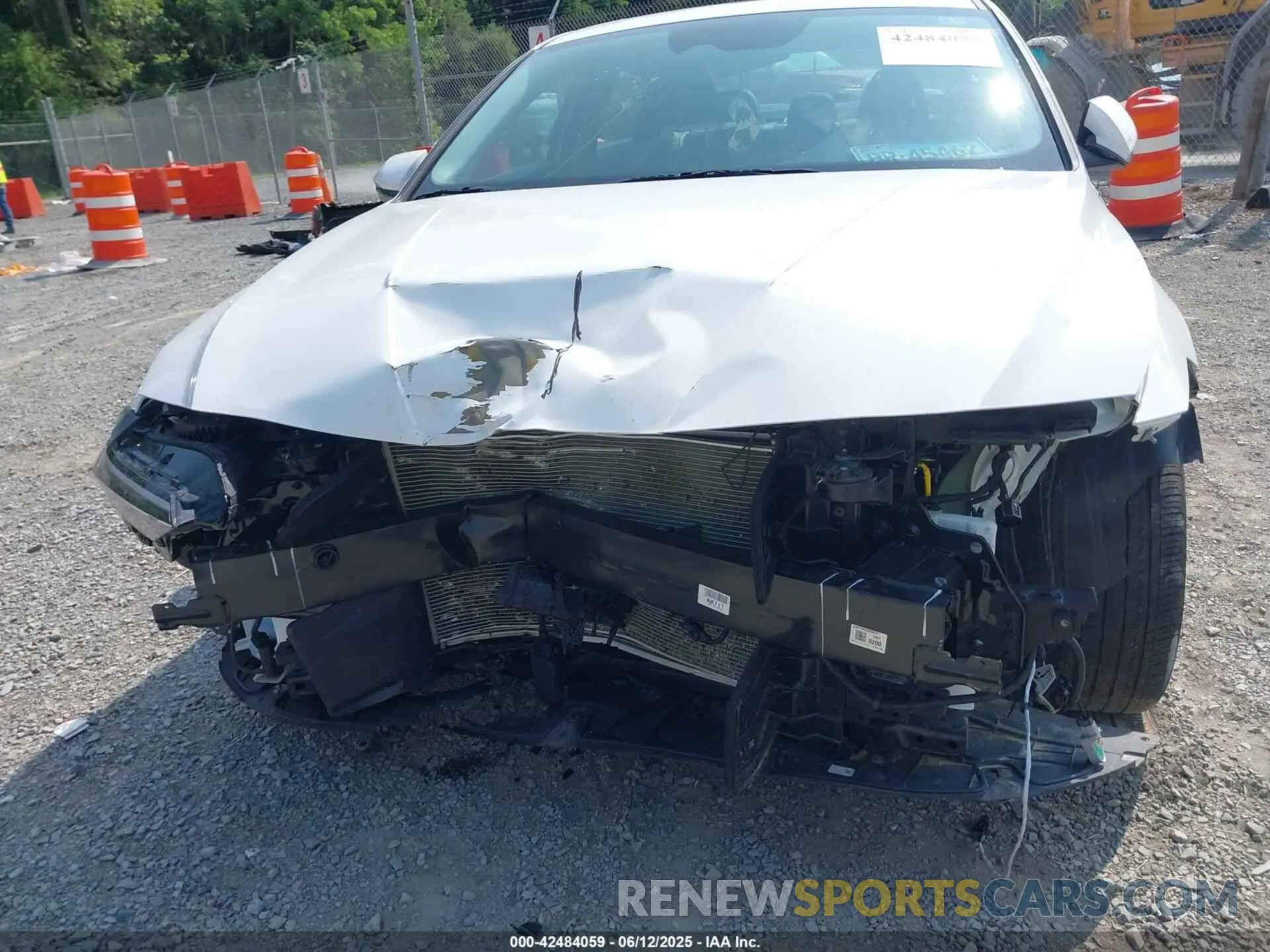 6 Photograph of a damaged car KMHLP4DG9RU800577 HYUNDAI ELANTRA 2024