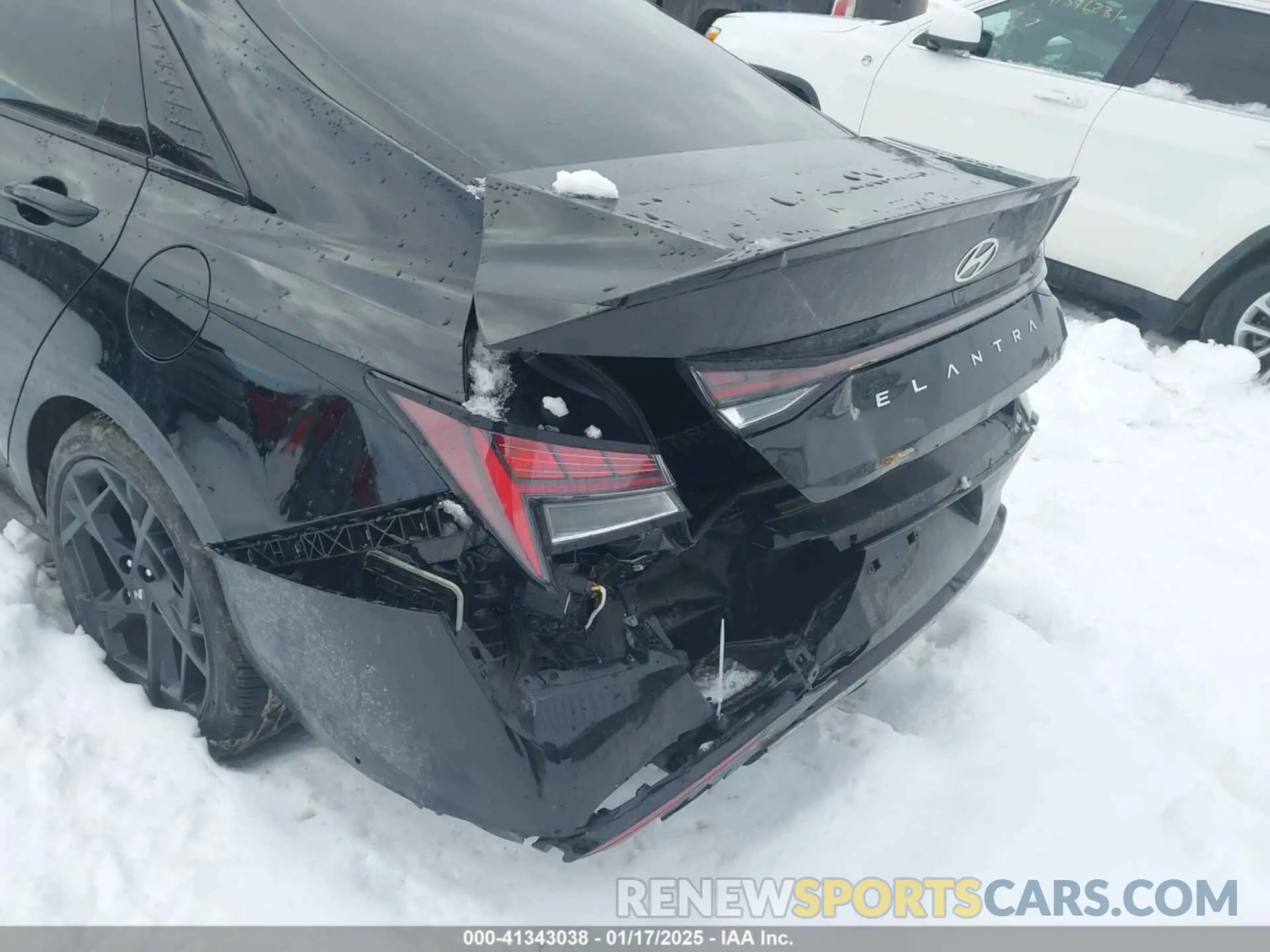12 Photograph of a damaged car KMHLR4DF1RU812434 HYUNDAI ELANTRA 2024