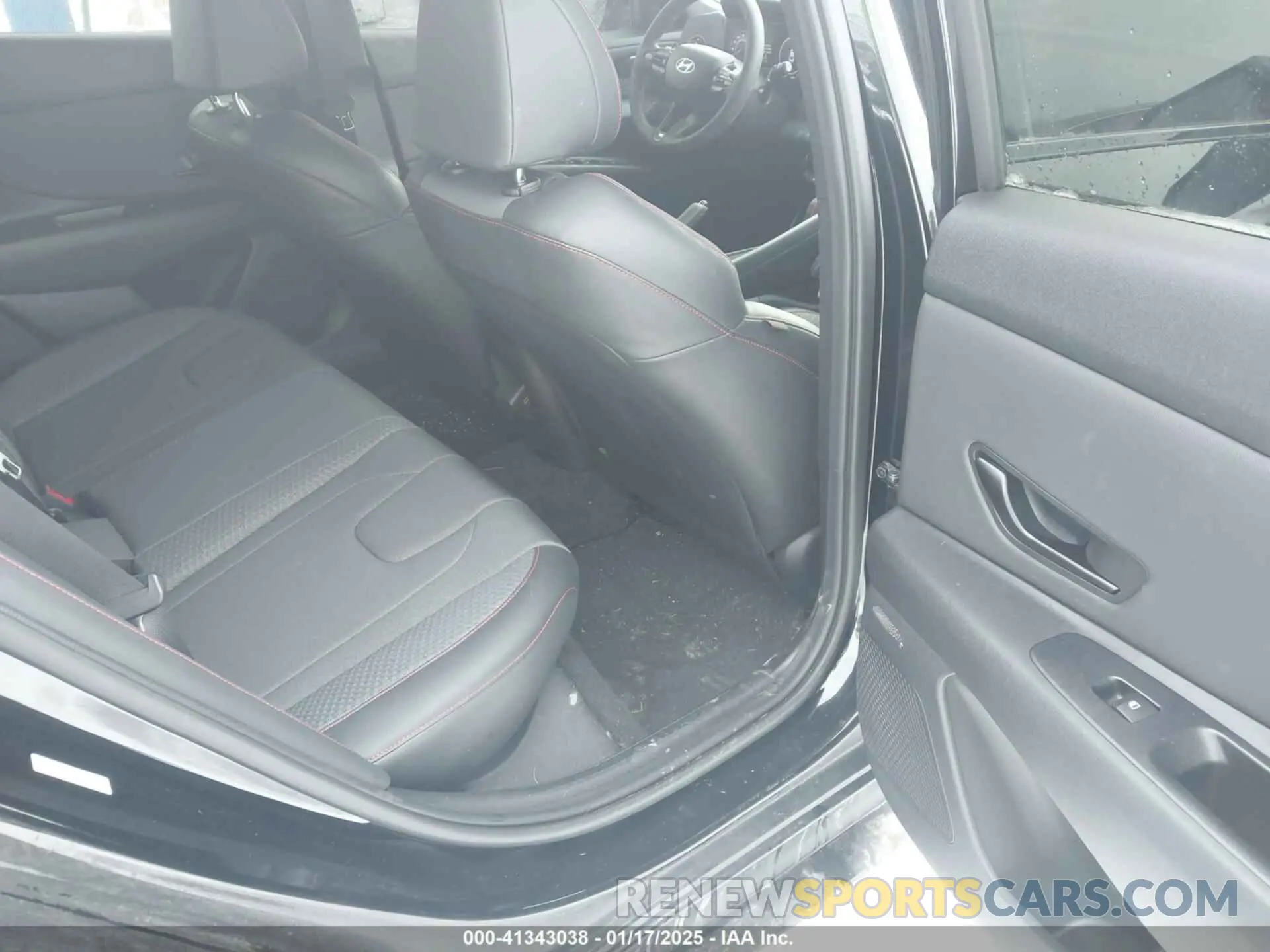 8 Photograph of a damaged car KMHLR4DF1RU812434 HYUNDAI ELANTRA 2024