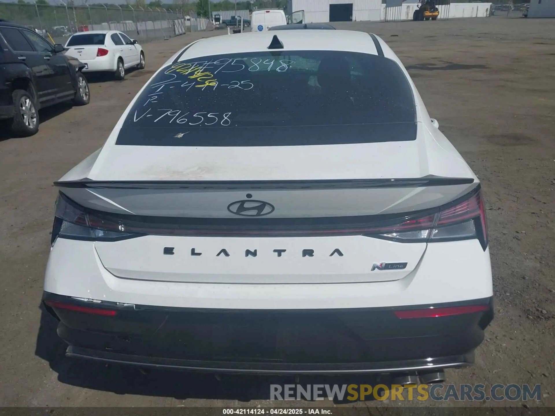 15 Photograph of a damaged car KMHLR4DF3RU796558 HYUNDAI ELANTRA 2024